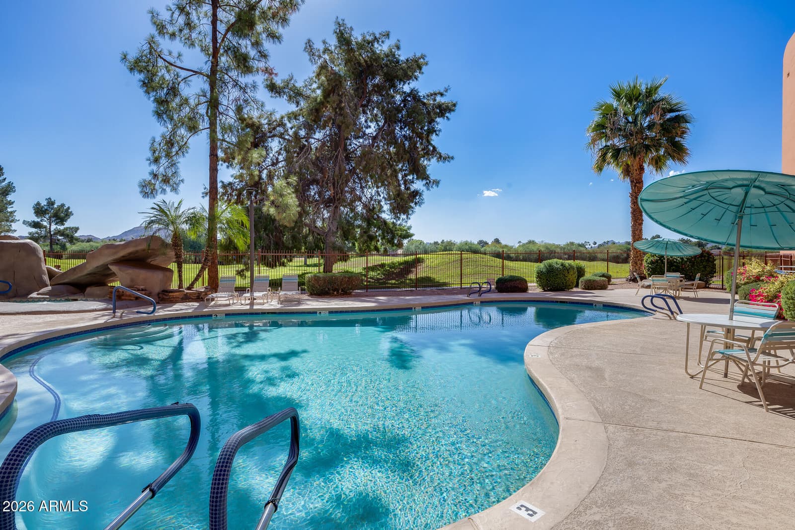 12212 N PARADISE VILLAGE Parkway S 206, Phoenix, AZ 85032 — photo 26 of 47
