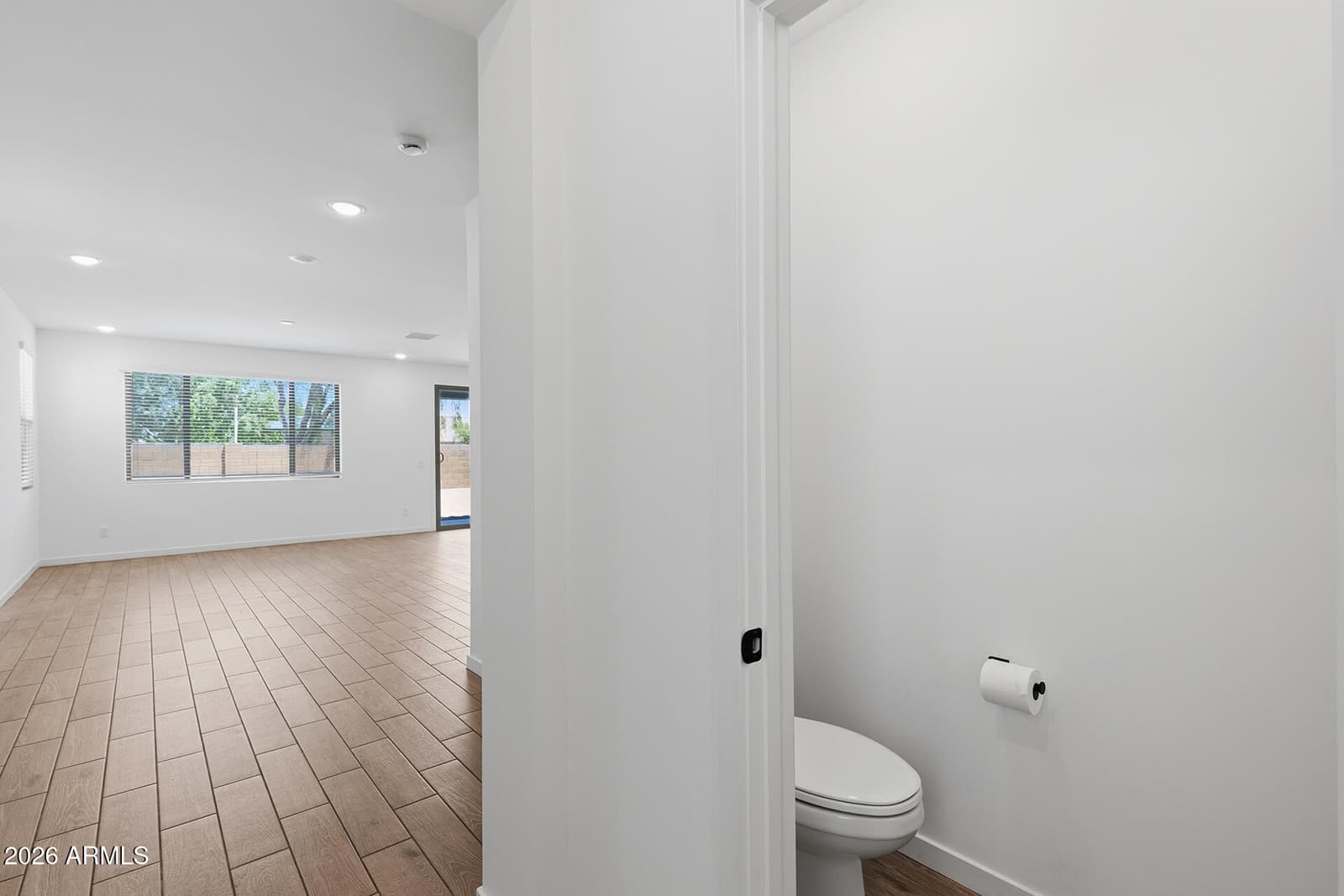 7435 N 74TH Avenue, Glendale, AZ 85303 — photo 35 of 61