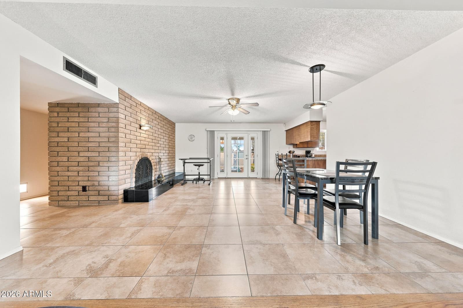 4231 W PURDUE Avenue, Phoenix, AZ 85051 — photo 13 of 37