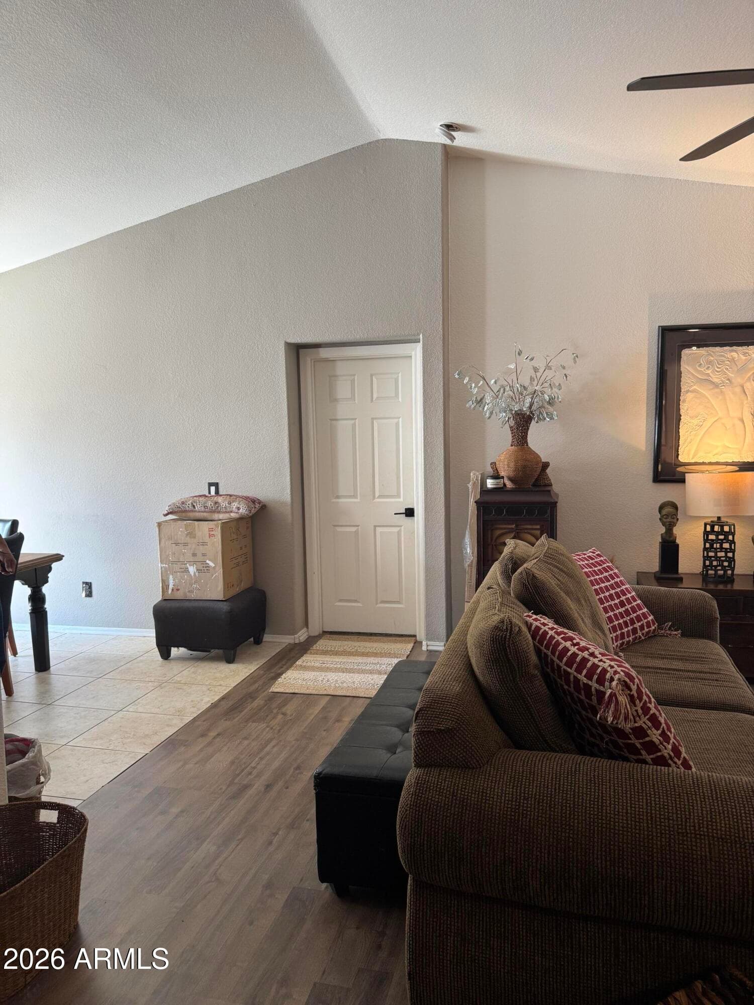 11348 W PINEHOLLOW Drive, Surprise, AZ 85378 — photo 6 of 15