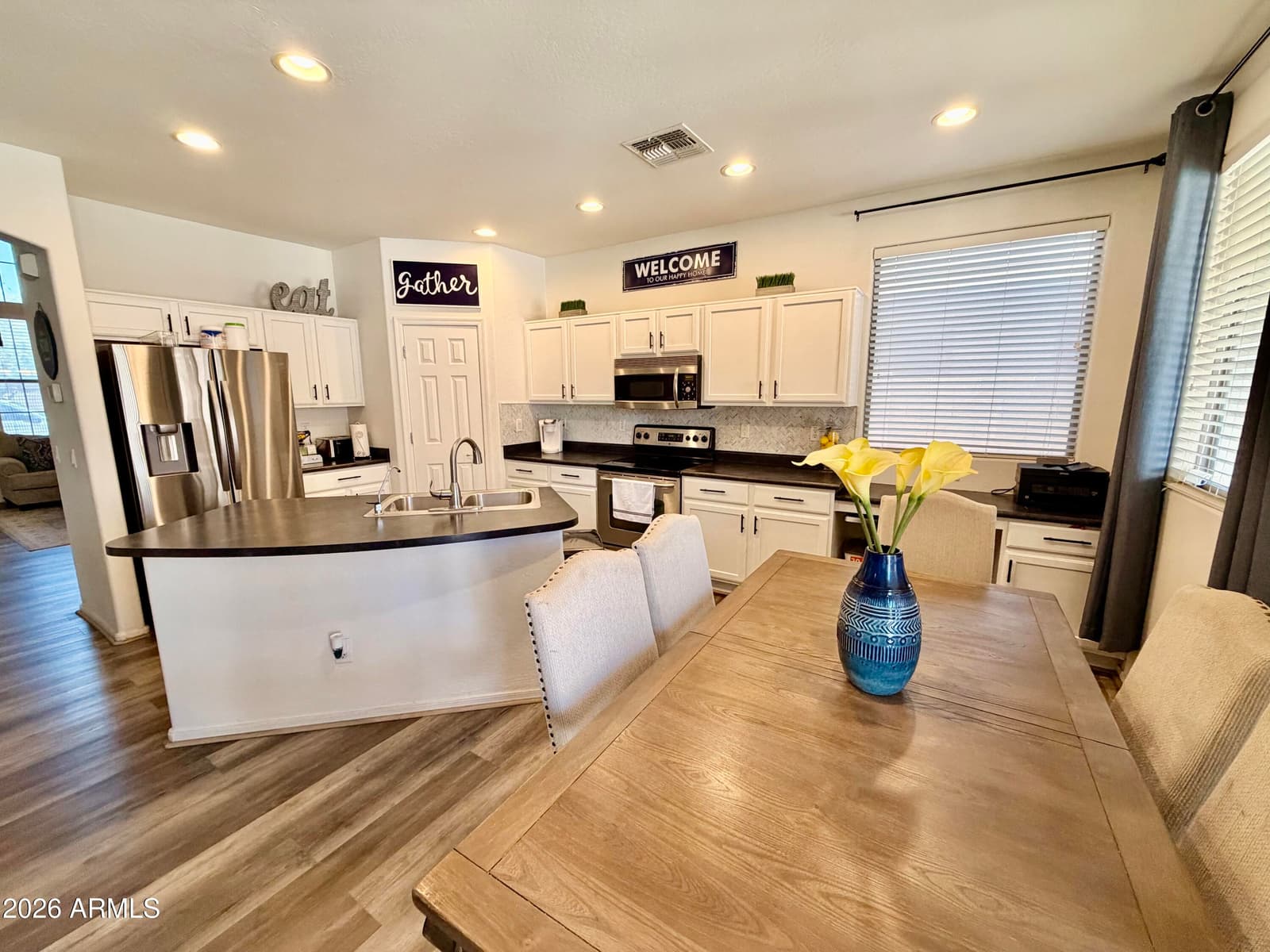 204 W ATLANTIC Drive, Casa Grande, AZ 85122 — photo 5 of 29