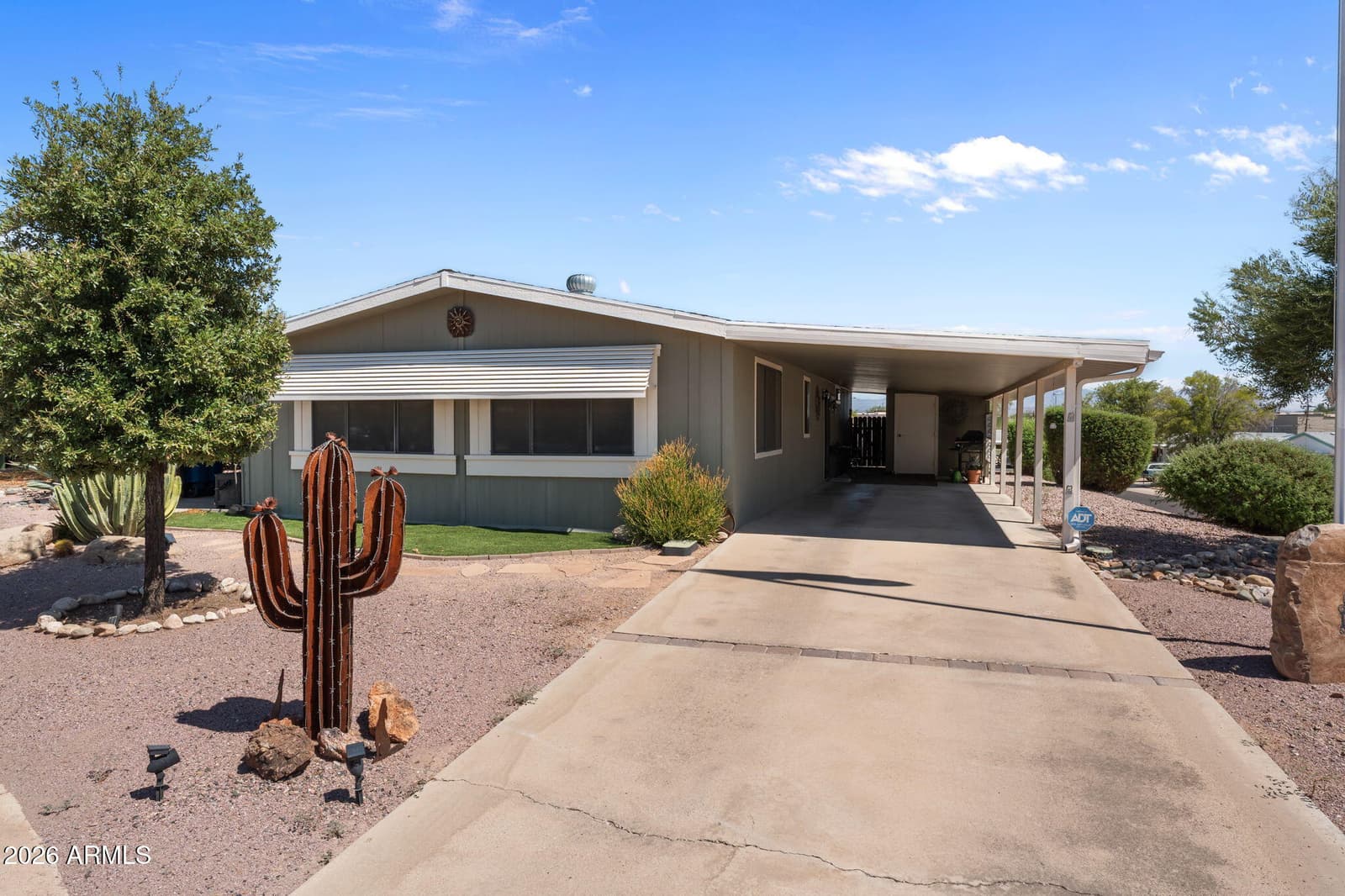 680 W SMOKETREE Street, Wickenburg, AZ 85390 — photo 2 of 29