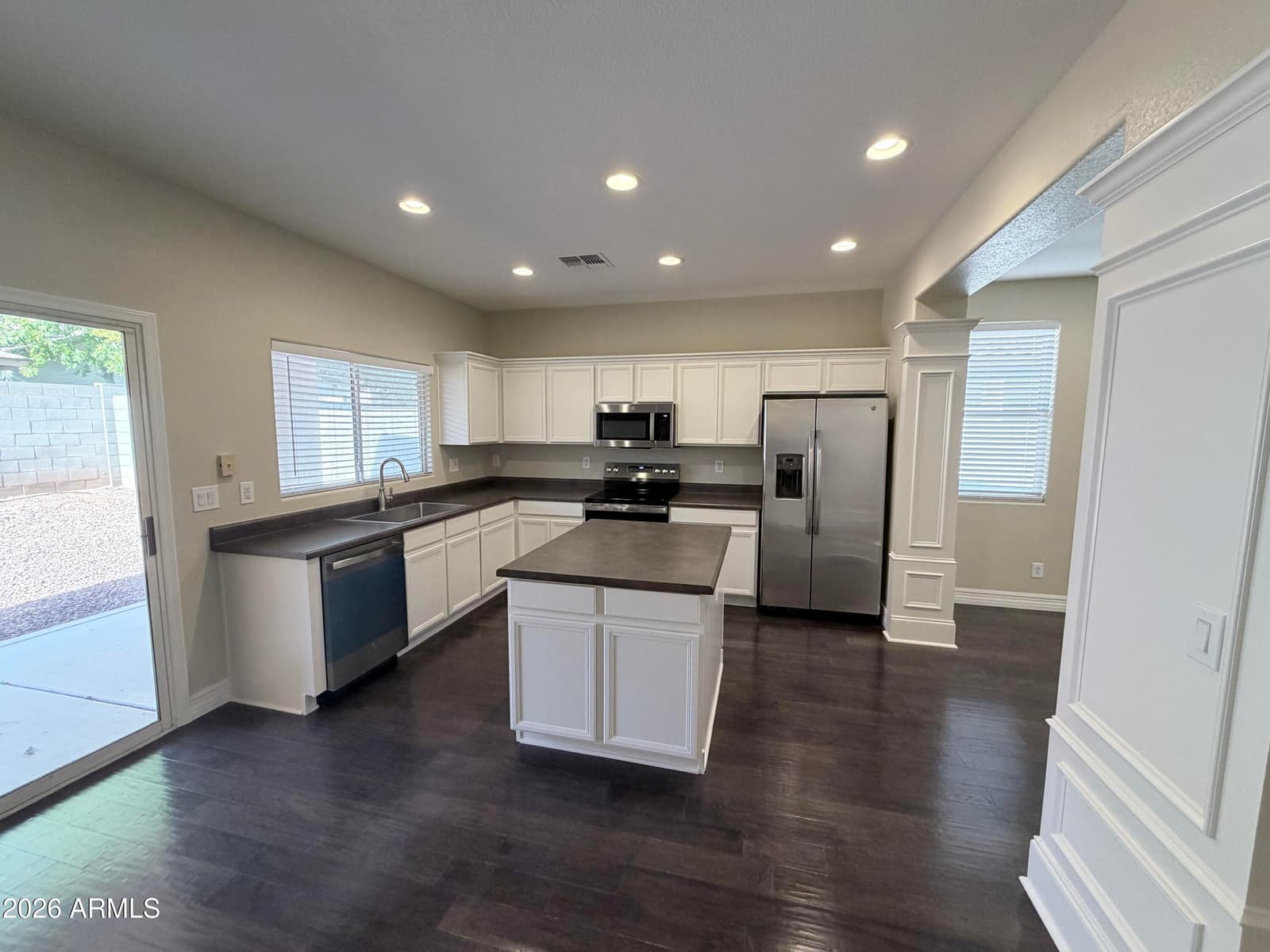 8360 W PONTIAC Drive, Peoria, AZ 85382 — photo 10 of 50