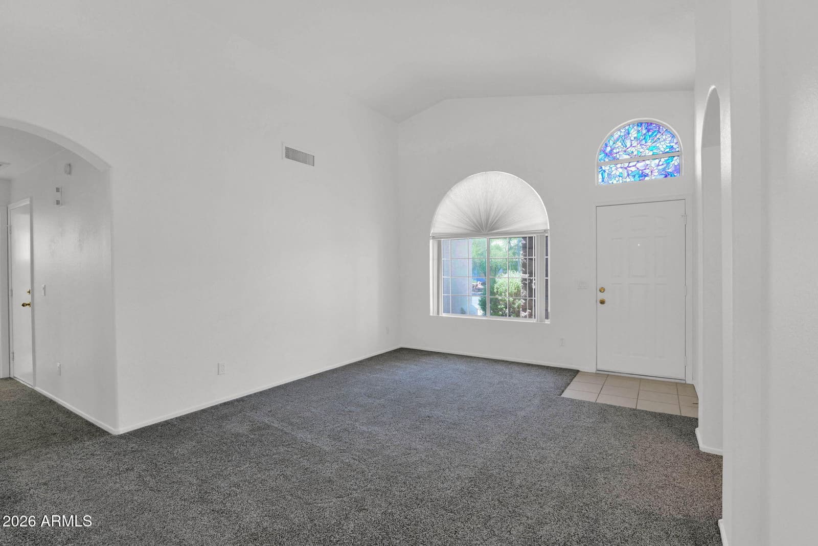 2633 S VINEYARD, Mesa, AZ 85210 — photo 4 of 28