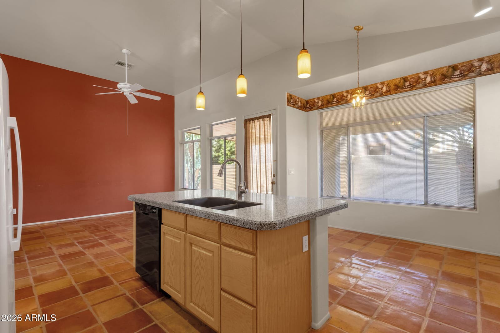 3001 E REDFIELD Road, Phoenix, AZ 85032 — photo 9 of 33