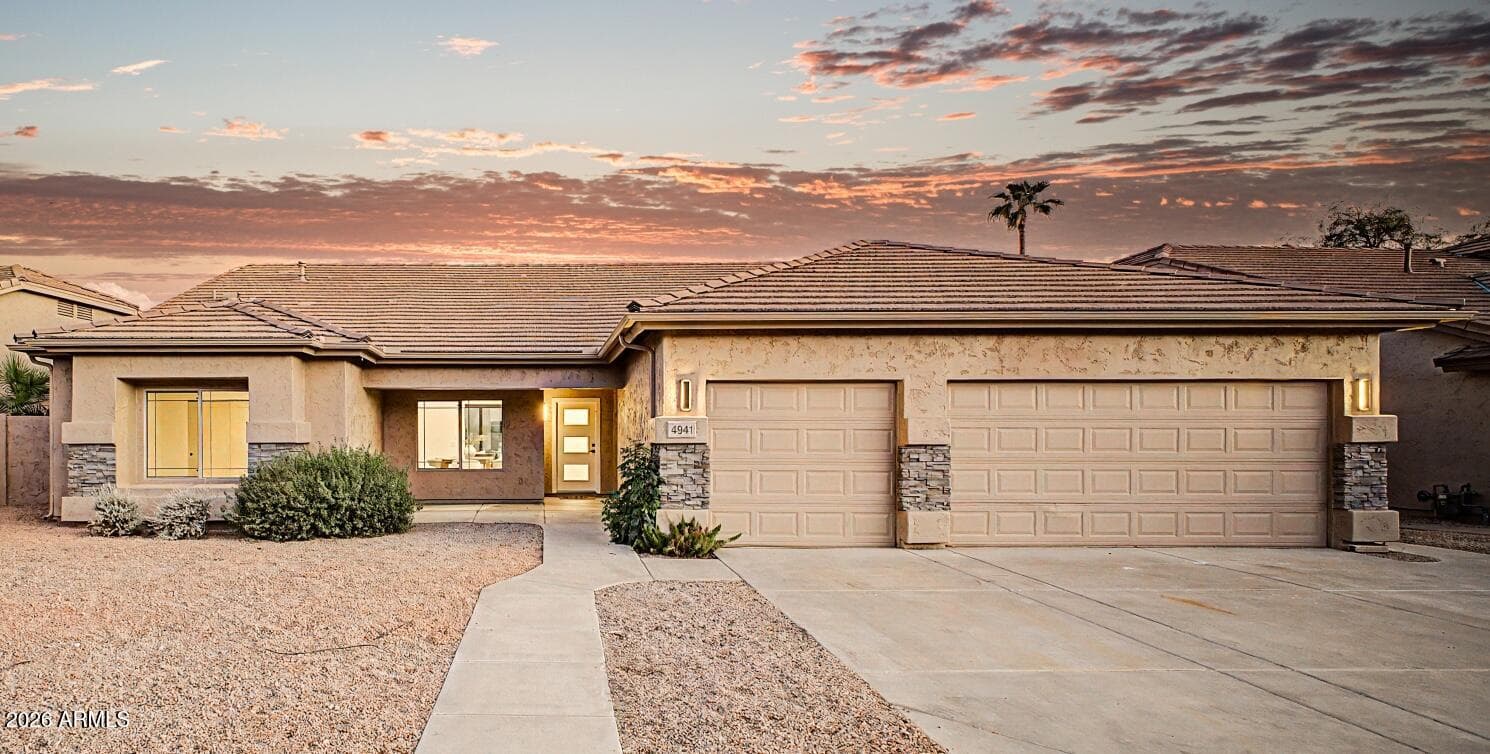 4941 E MARINO Drive, Scottsdale, AZ 85254 — photo 5 of 31