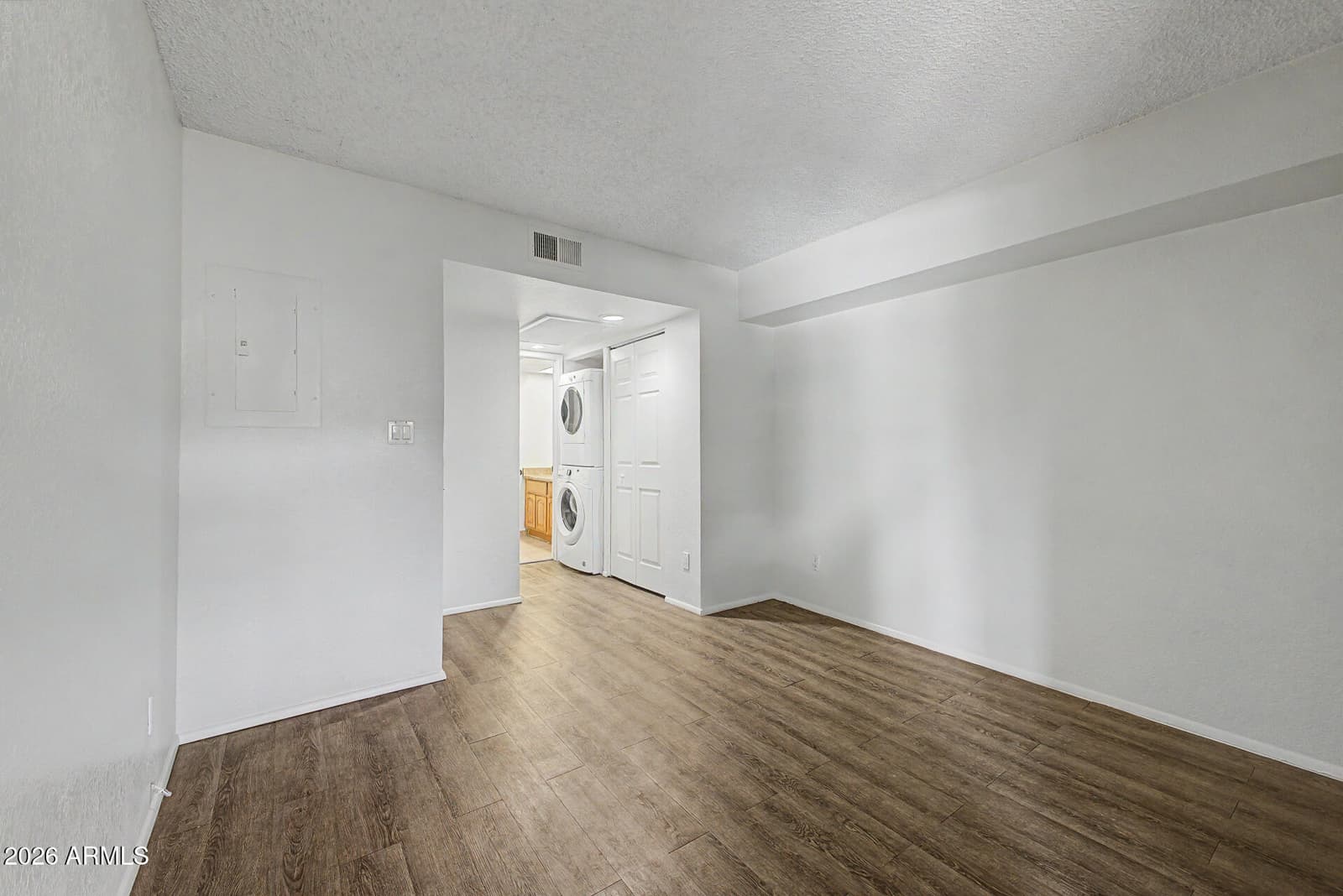 3535 W TIERRA BUENA Lane 274, Phoenix, AZ 85053 — photo 7 of 12