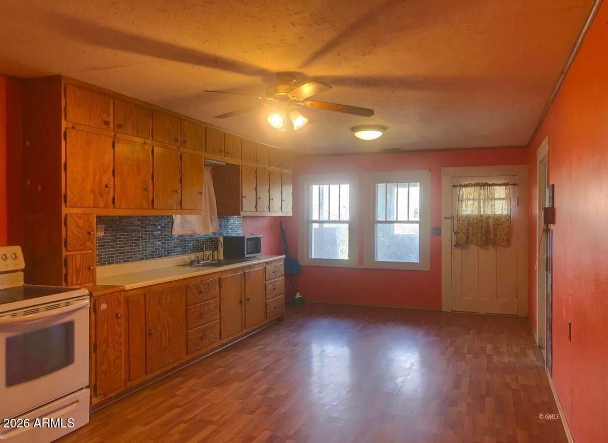 1137 W RICE Street, Miami, AZ 85539 — photo 2 of 18