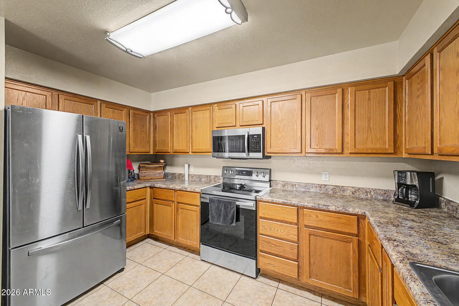 13509 S Silent Road, Arizona City, AZ 85123 — photo 13 of 31