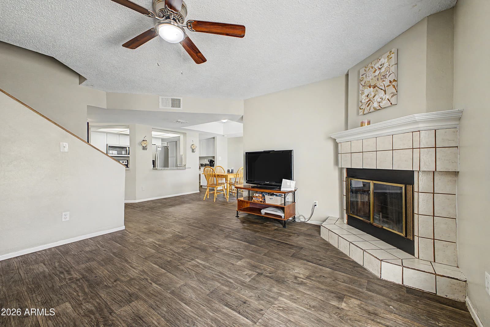 4709 W EVA Street, Glendale, AZ 85302 — photo 4 of 21