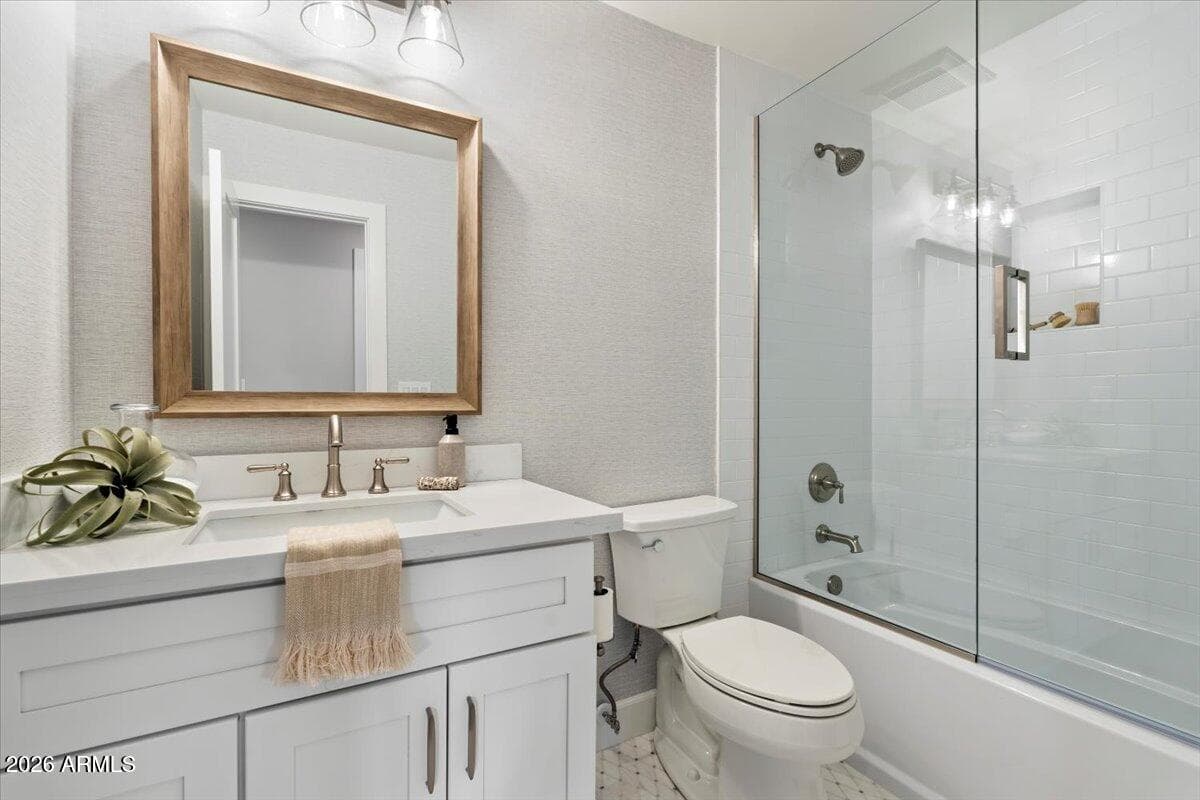8638 E Highland Avenue, Scottsdale, AZ 85251 — photo 10 of 18