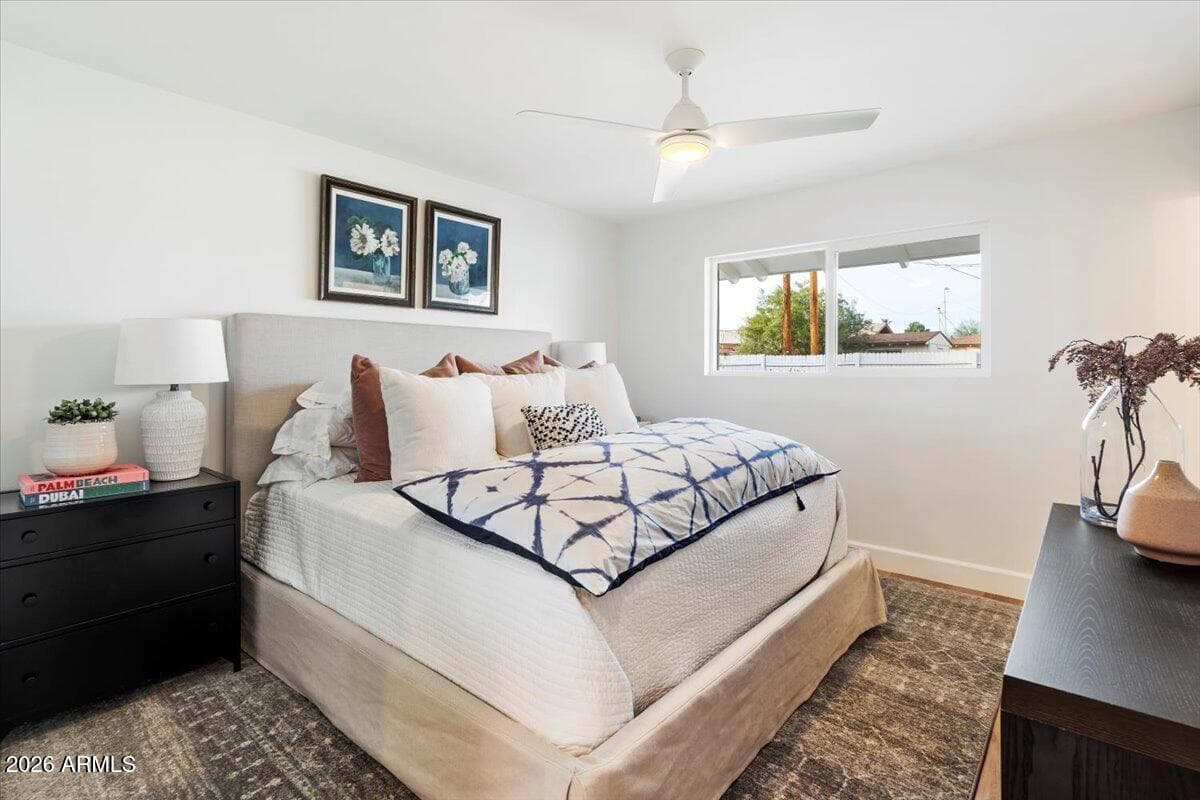 8638 E Highland Avenue, Scottsdale, AZ 85251 — photo 12 of 18