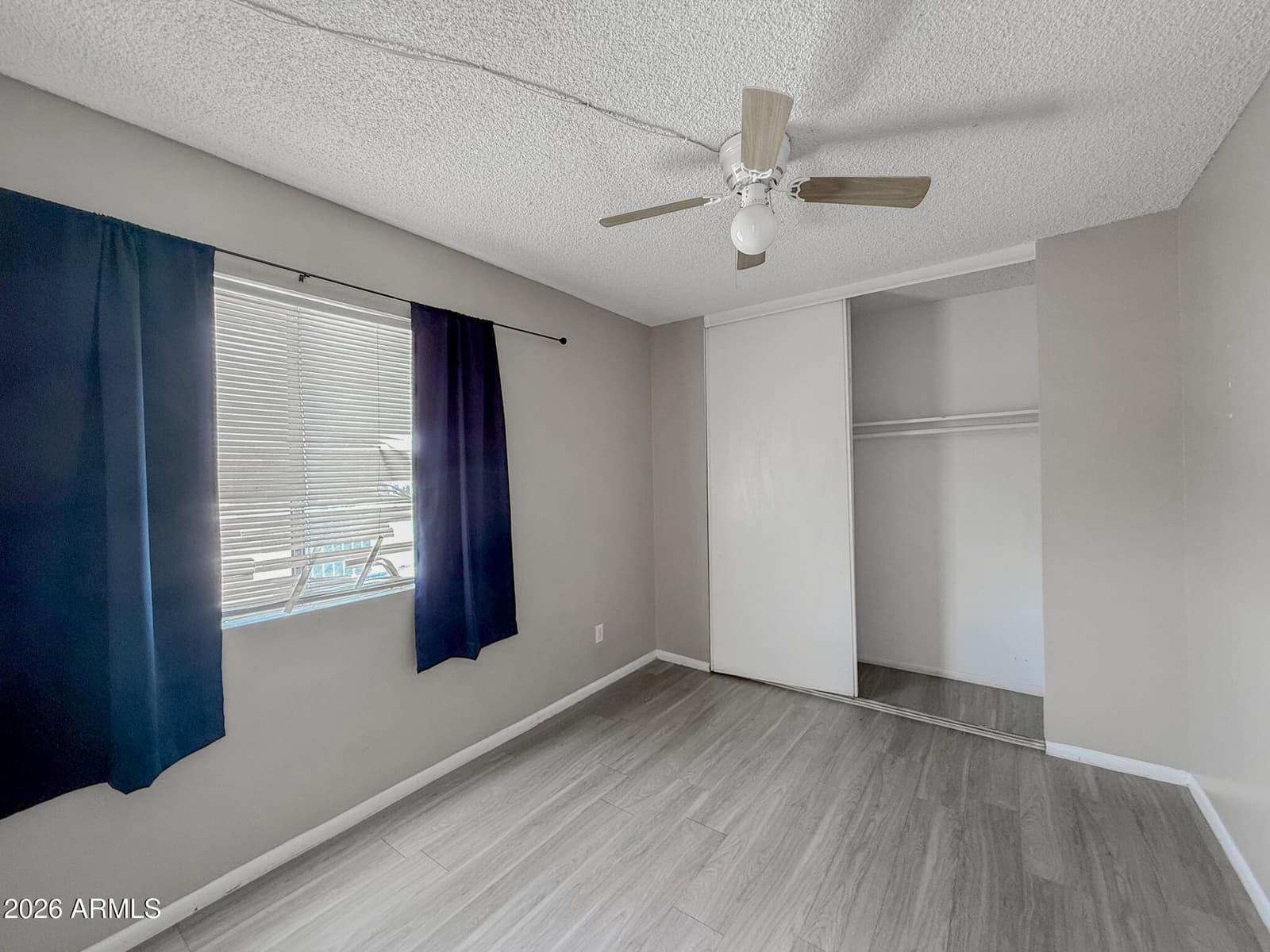 5172 W OLIVE Avenue, Glendale, AZ 85302 — photo 12 of 19