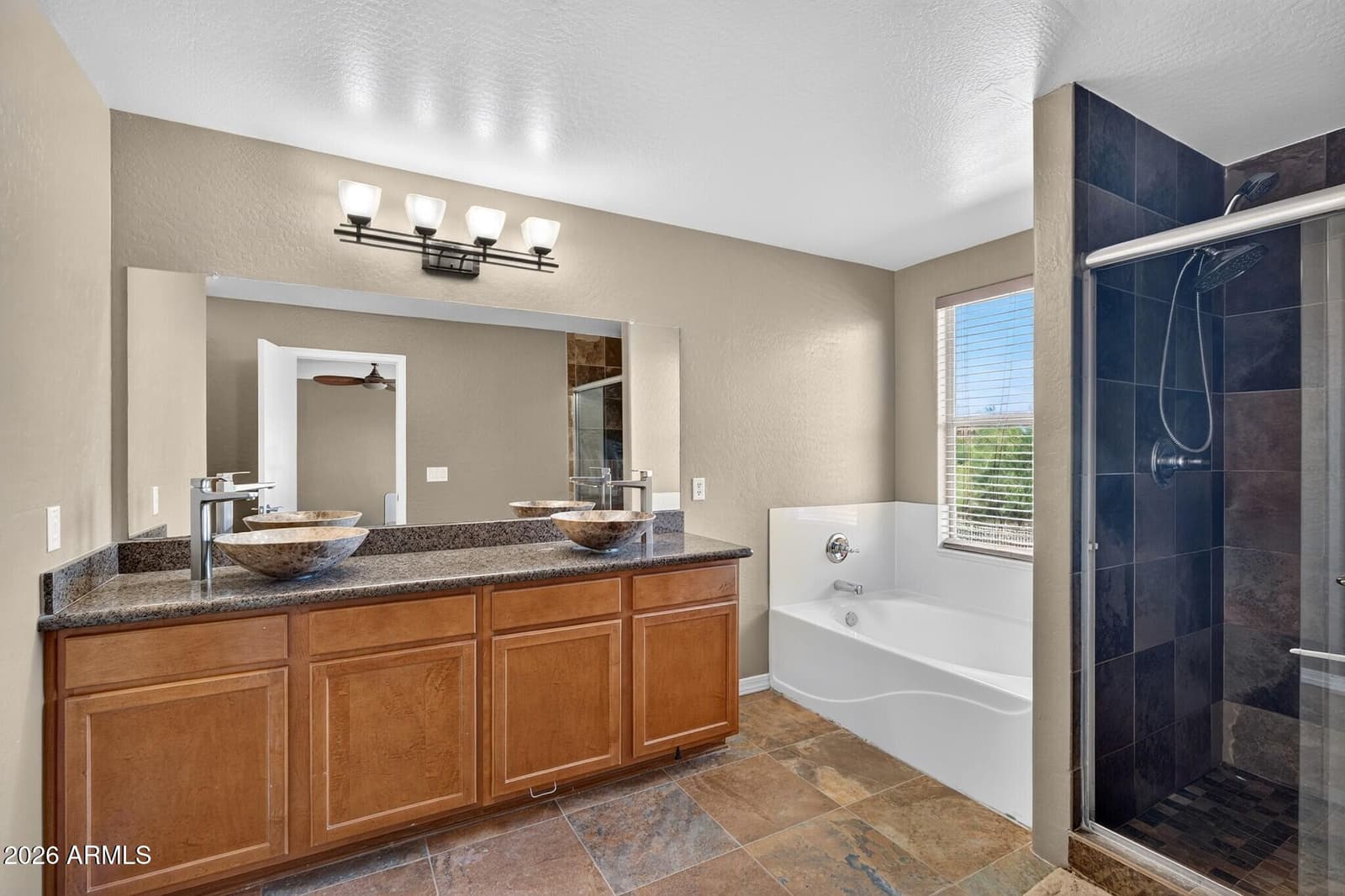 1832 E PARKSIDE Lane, Phoenix, AZ 85024 — photo 22 of 37