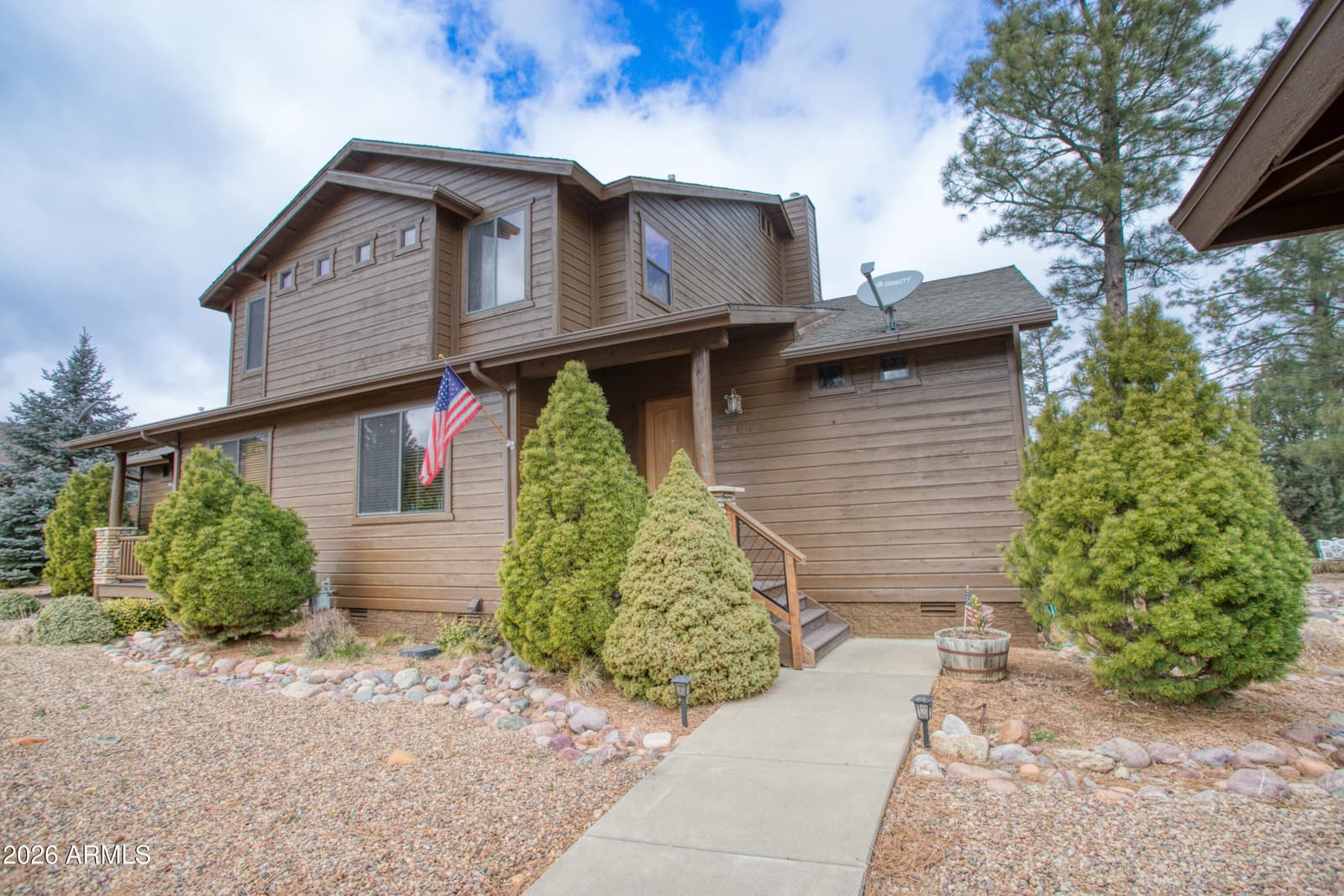 2970 W VILLA Loop, Show Low, AZ 85901 — photo 1 of 48