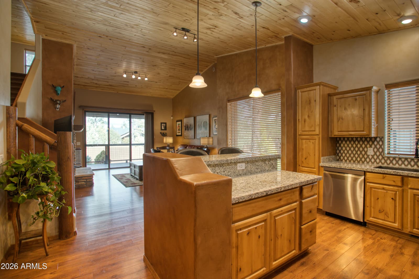 2970 W VILLA Loop, Show Low, AZ 85901 — photo 4 of 48