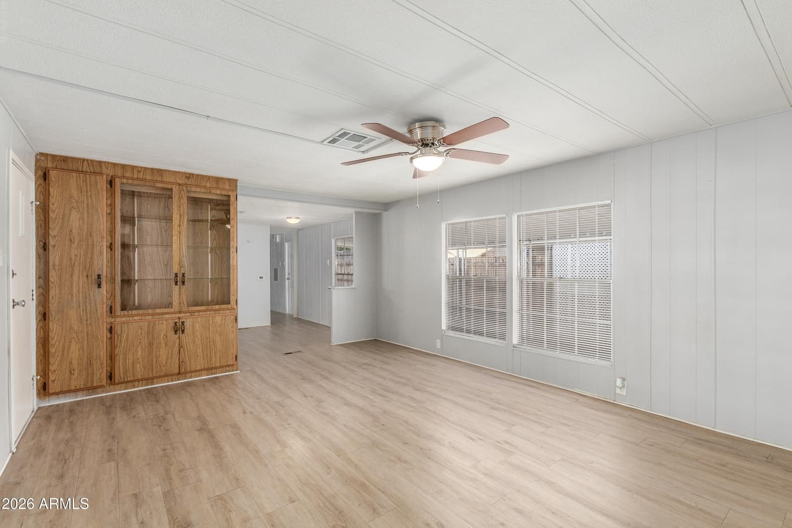 16225 N CAVE CREEK Road 140, Phoenix, AZ 85032 — photo 8 of 33