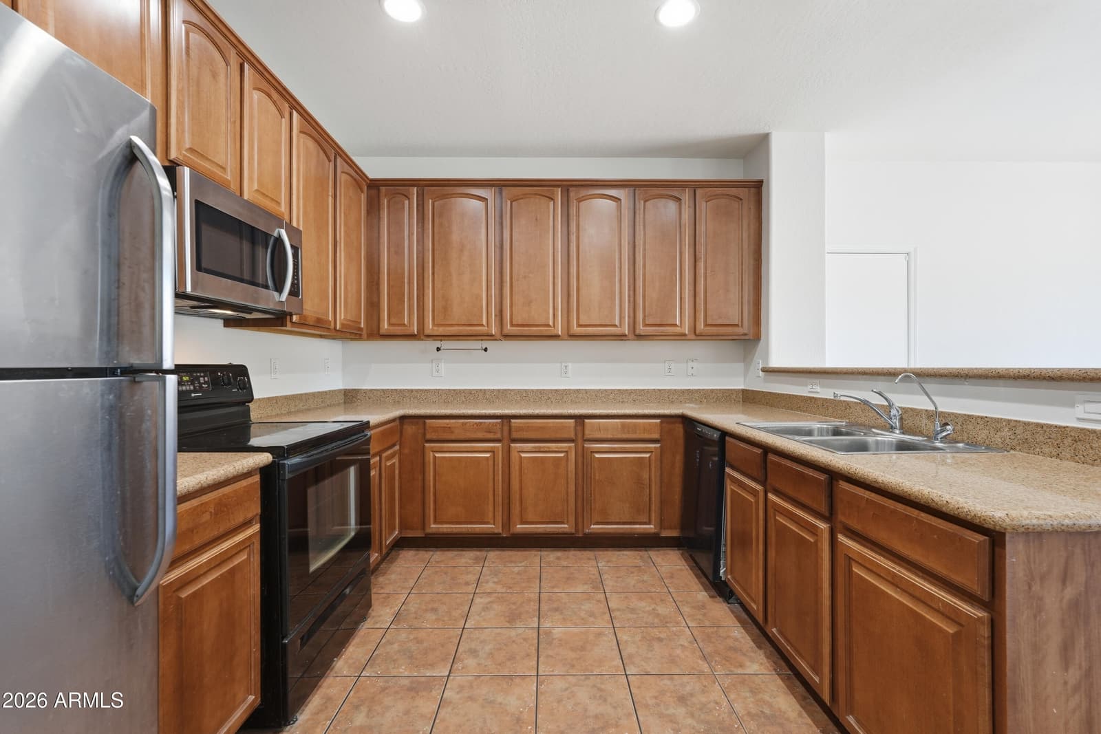 5856 E HOLMES Avenue, Mesa, AZ 85206 — photo 15 of 59