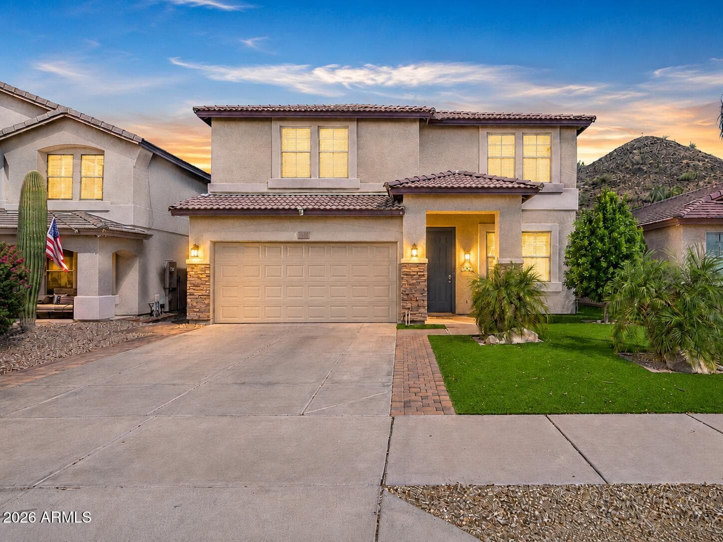 1832 E PARKSIDE Lane, Phoenix, AZ 85024 — photo 1 of 37