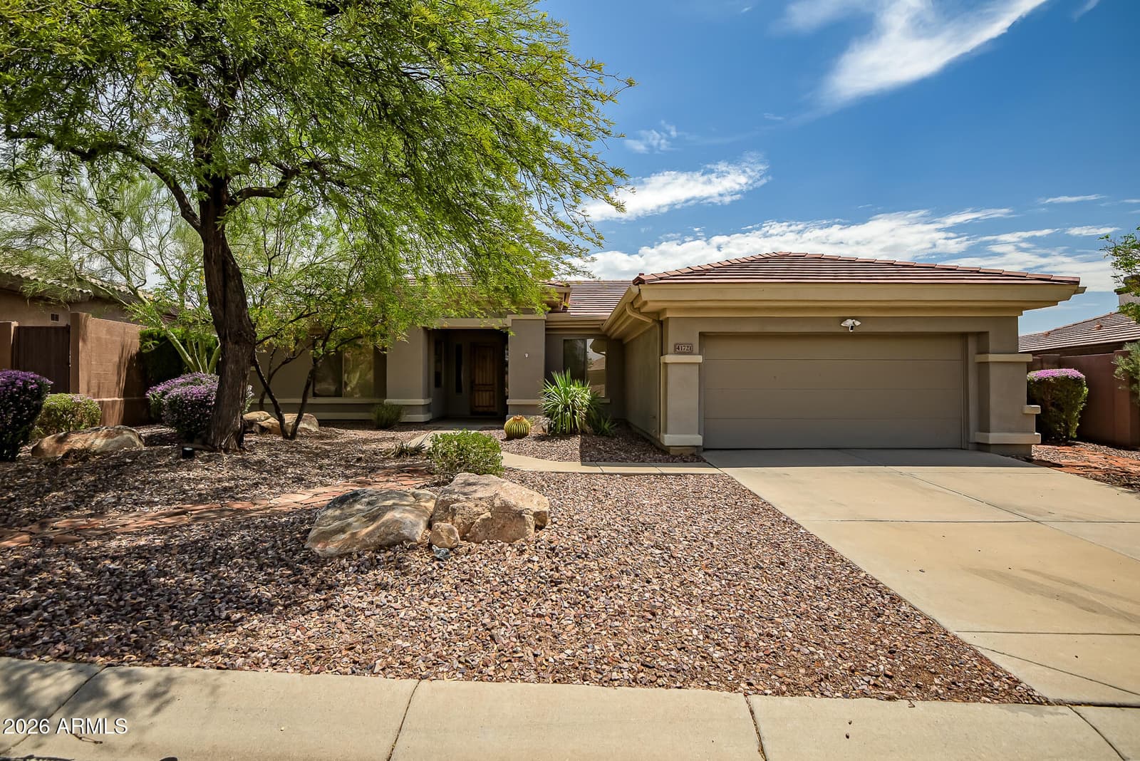 41721 N SHADOW CREEK Way, Anthem, AZ 85086 — photo 1 of 19