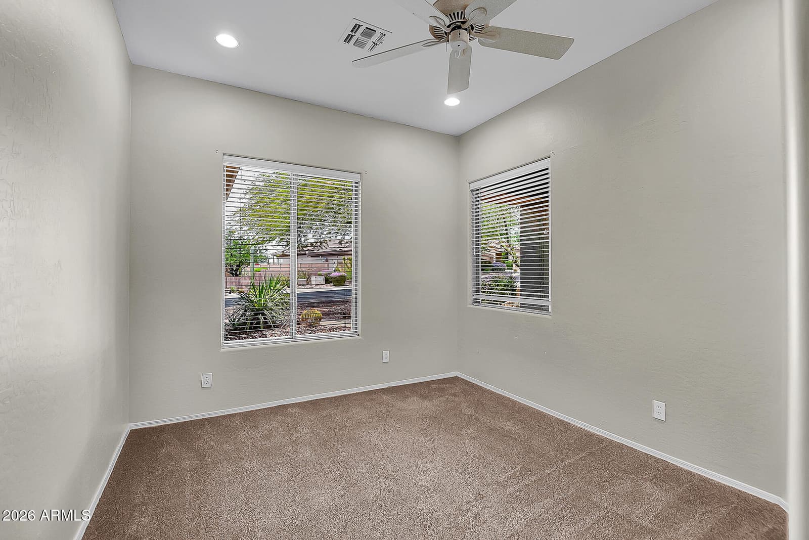 41721 N SHADOW CREEK Way, Anthem, AZ 85086 — photo 7 of 19