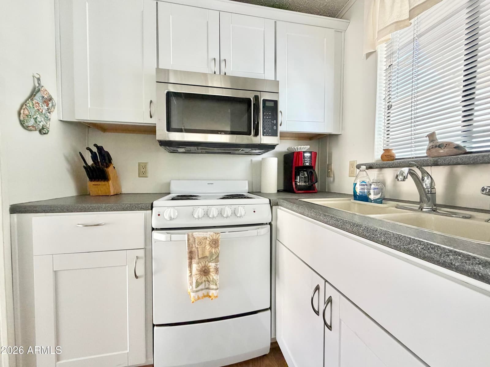 111 S GREENFIELD Road 481, Mesa, AZ 85206 — photo 25 of 53