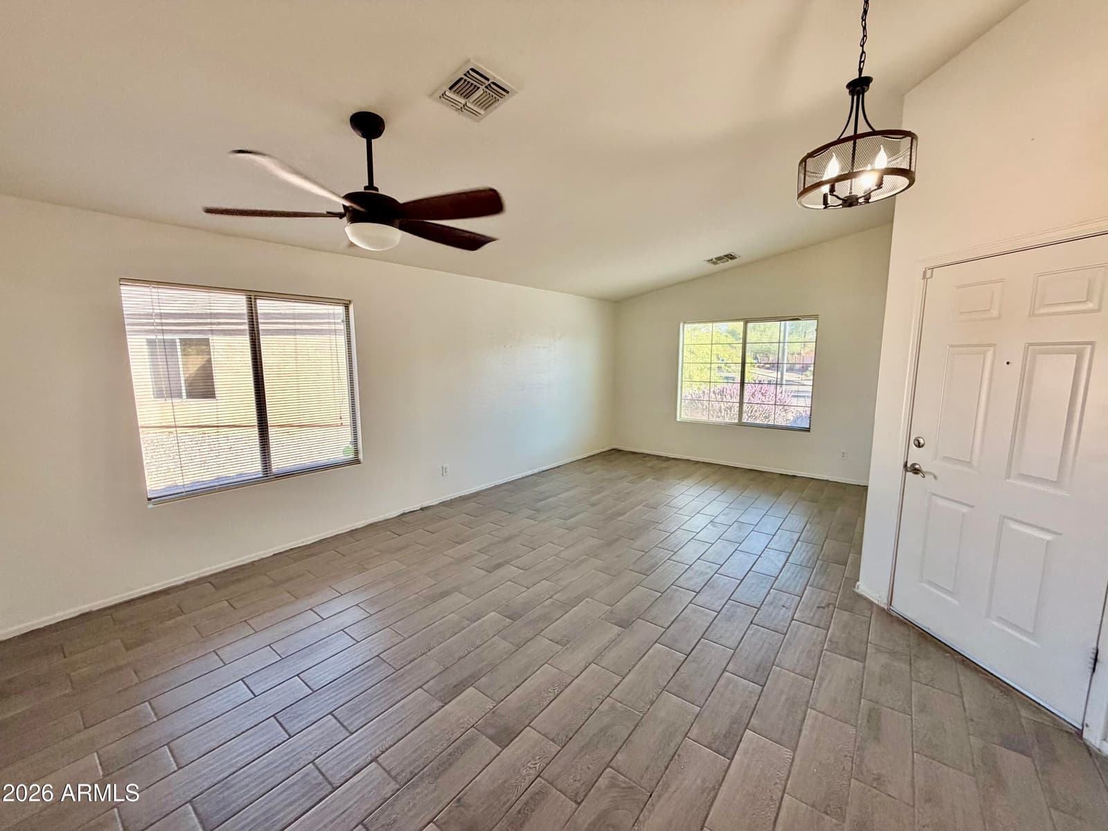 1880 E KACHINA Drive, Casa Grande, AZ 85122 — photo 5 of 19