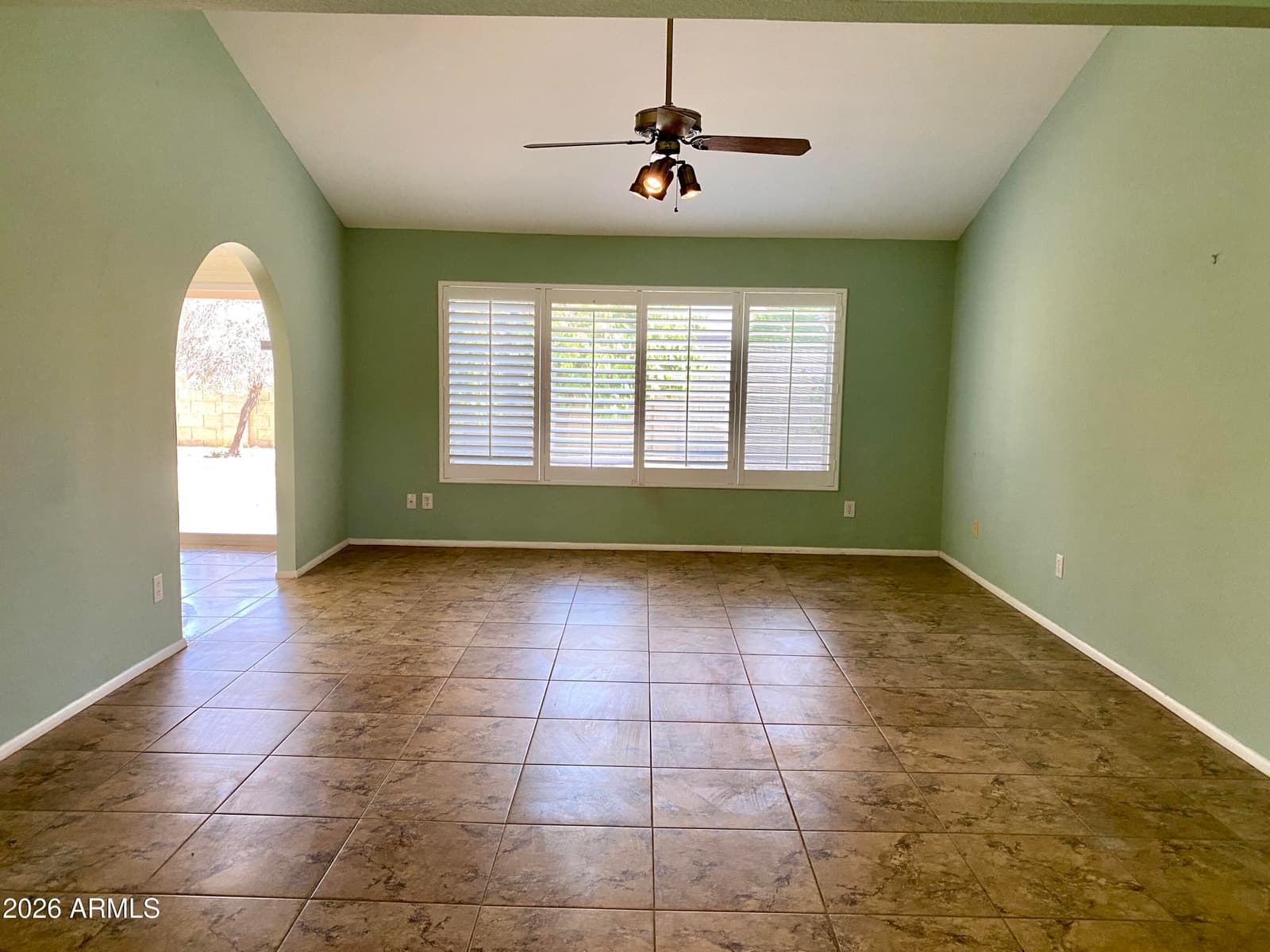 5413 W CHOLLA Street, Glendale, AZ 85304 — photo 3 of 8