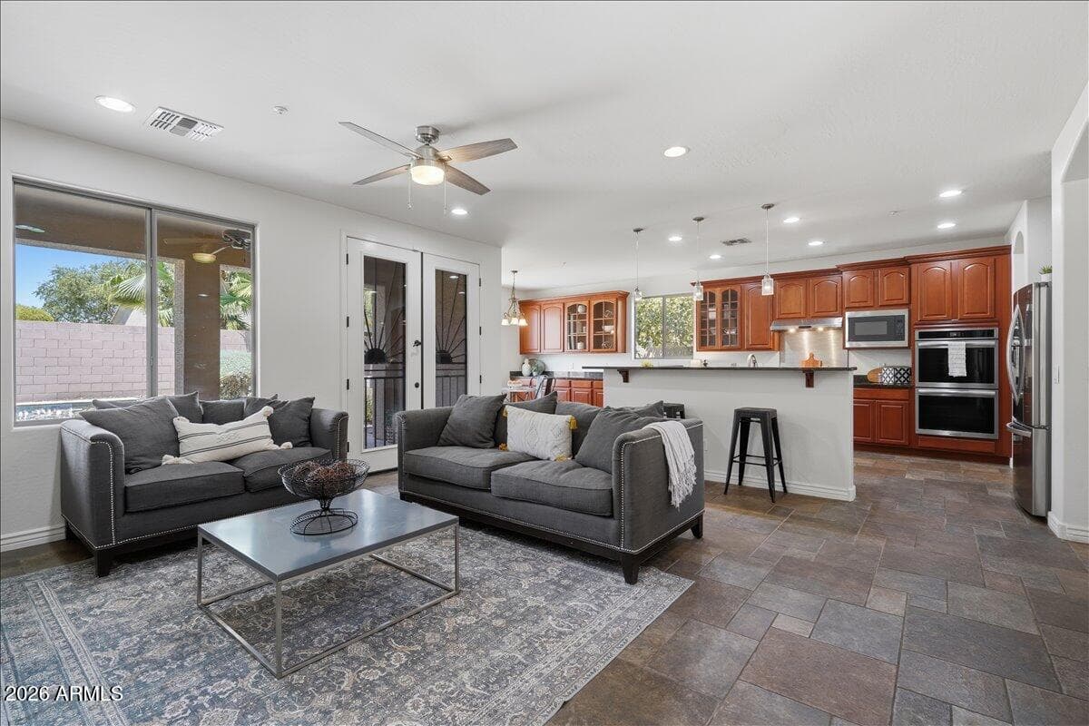 15330 W ROMA Avenue, Goodyear, AZ 85395 — photo 3 of 76
