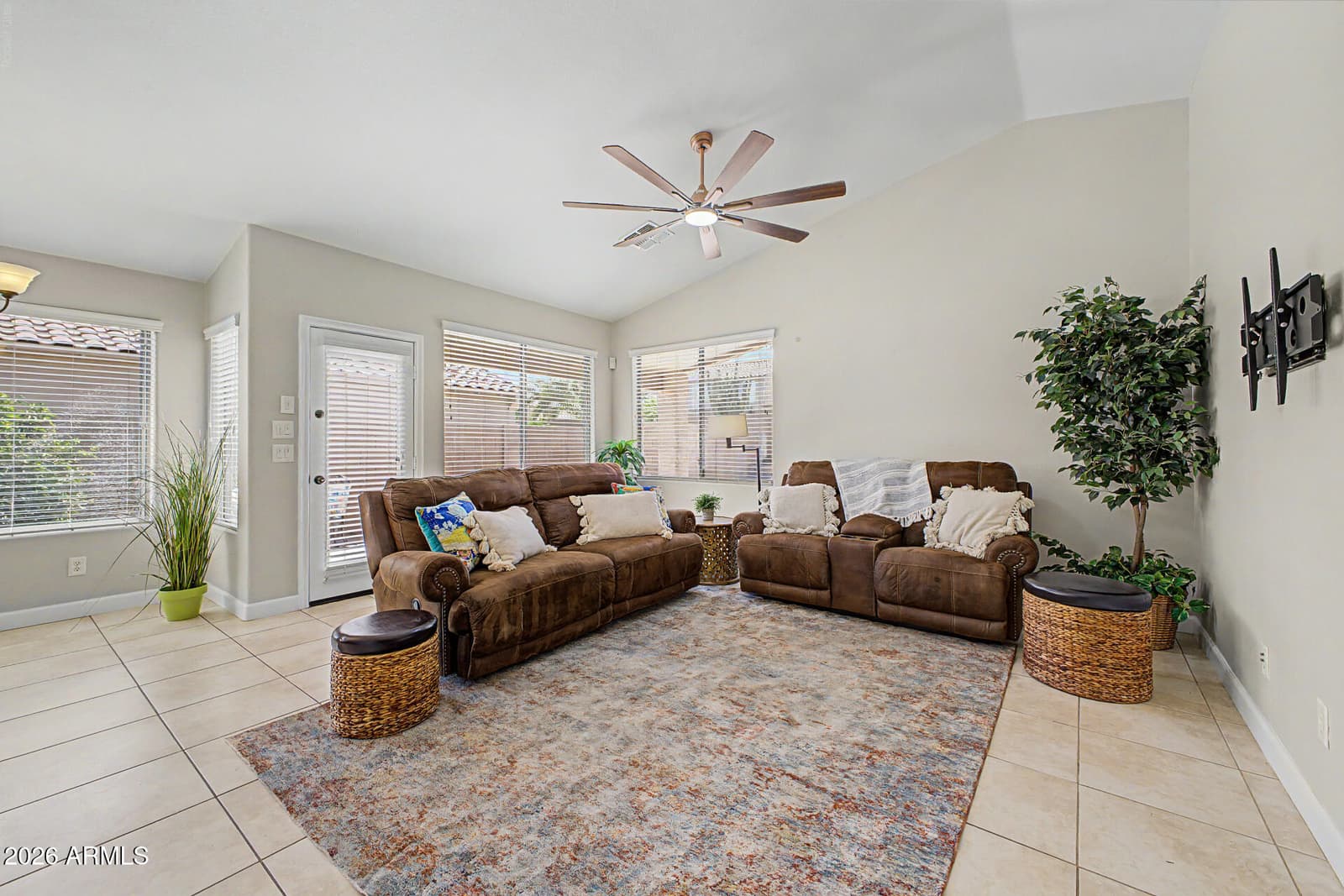 41949 W ANNE Lane, Maricopa, AZ 85138 — photo 11 of 34