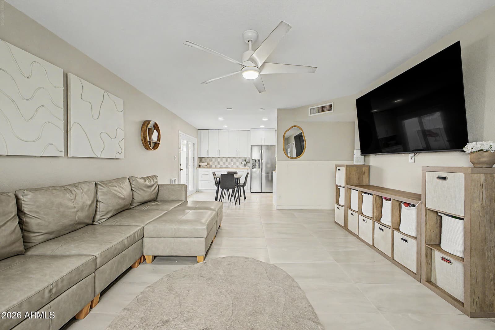 324 W SANTA CRUZ Drive, Tempe, AZ 85282 — photo 9 of 29
