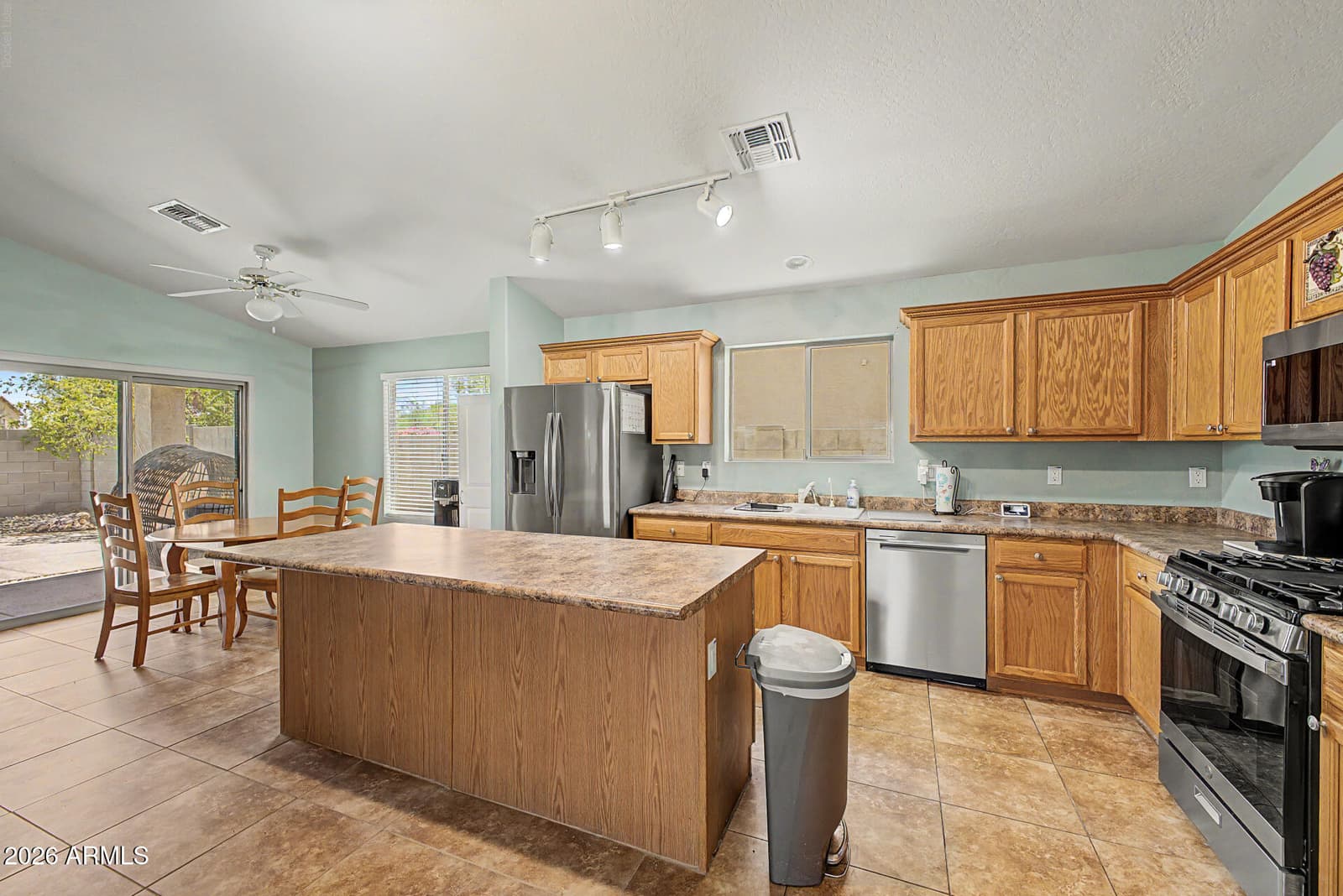 14865 N 139TH Lane, Surprise, AZ 85379 — photo 12 of 27