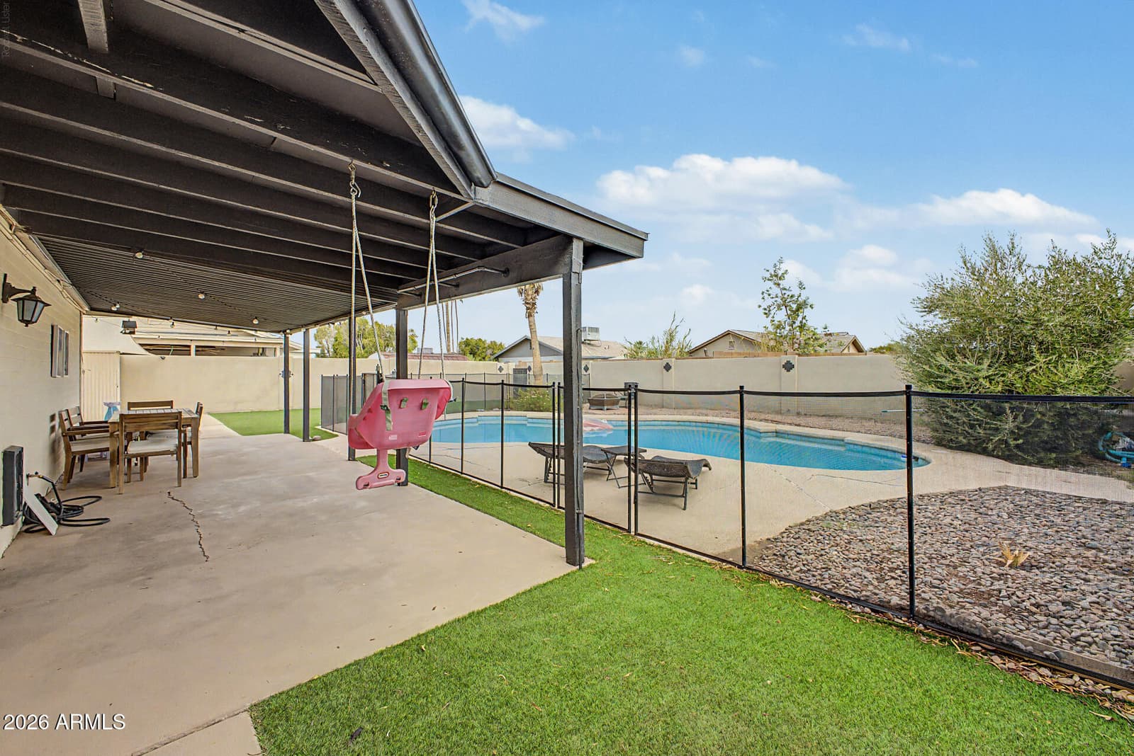 324 W SANTA CRUZ Drive, Tempe, AZ 85282 — photo 25 of 29
