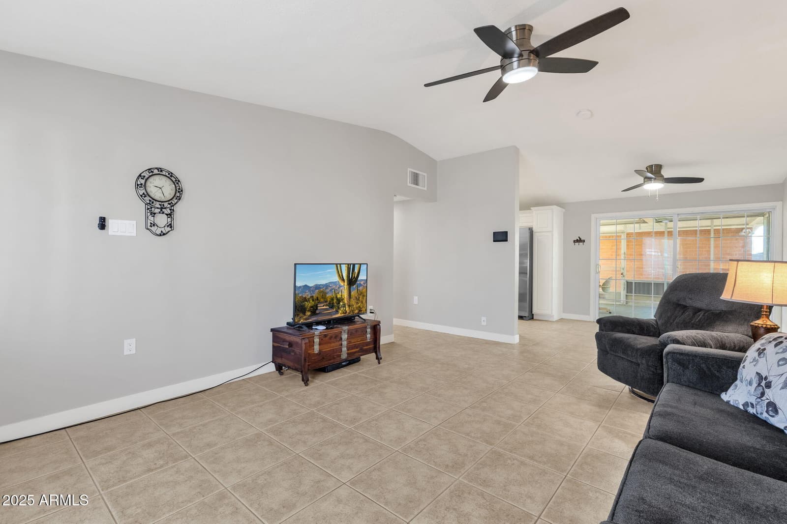 345 W MONTECITO Avenue, Phoenix, AZ 85013 — photo 11 of 39