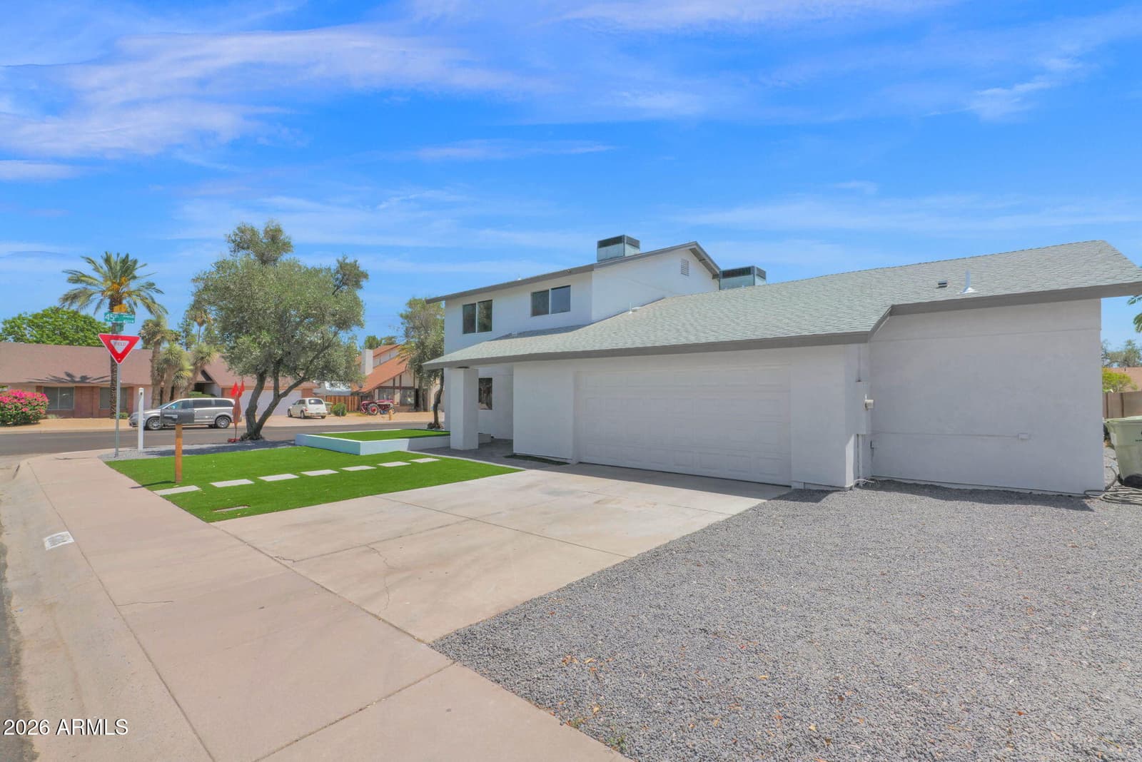 4505 W NORTH Lane, Glendale, AZ 85302 — photo 2 of 35