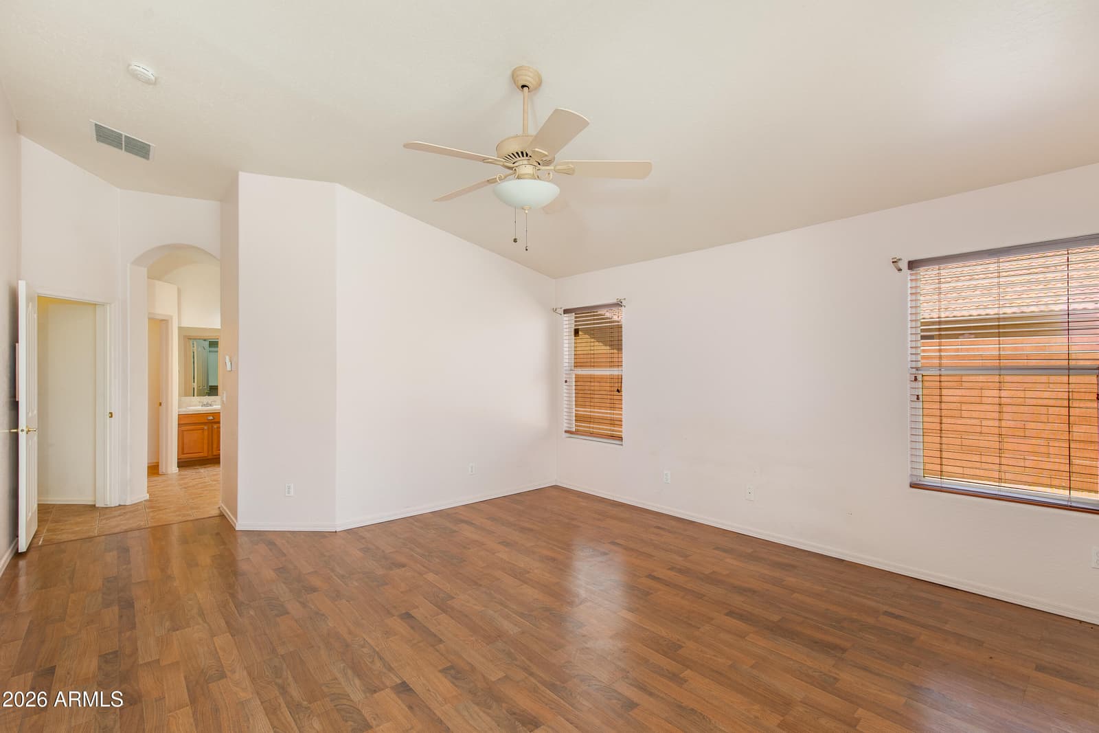 4209 W WAHALLA Lane, Glendale, AZ 85308 — photo 10 of 18