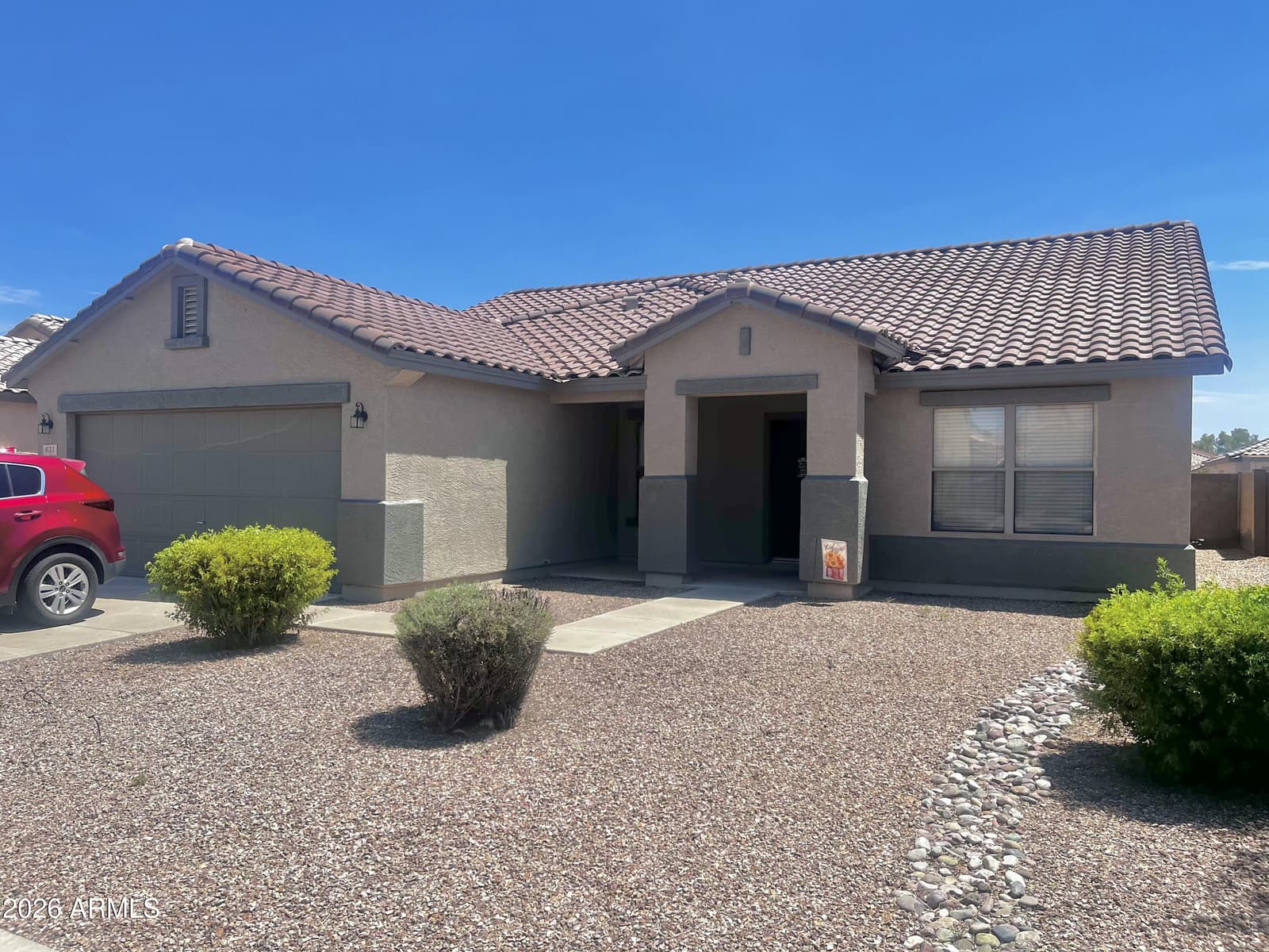 631 W SILVER REEF Court, Casa Grande, AZ 85122 — photo 1 of 11