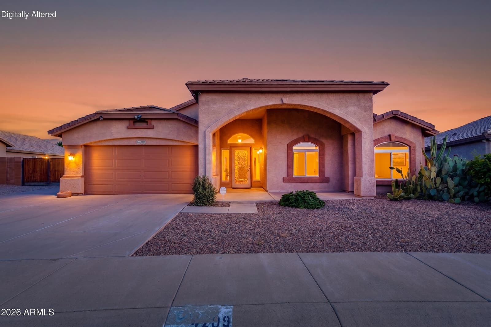 4209 W WAHALLA Lane, Glendale, AZ 85308 — photo 3 of 18