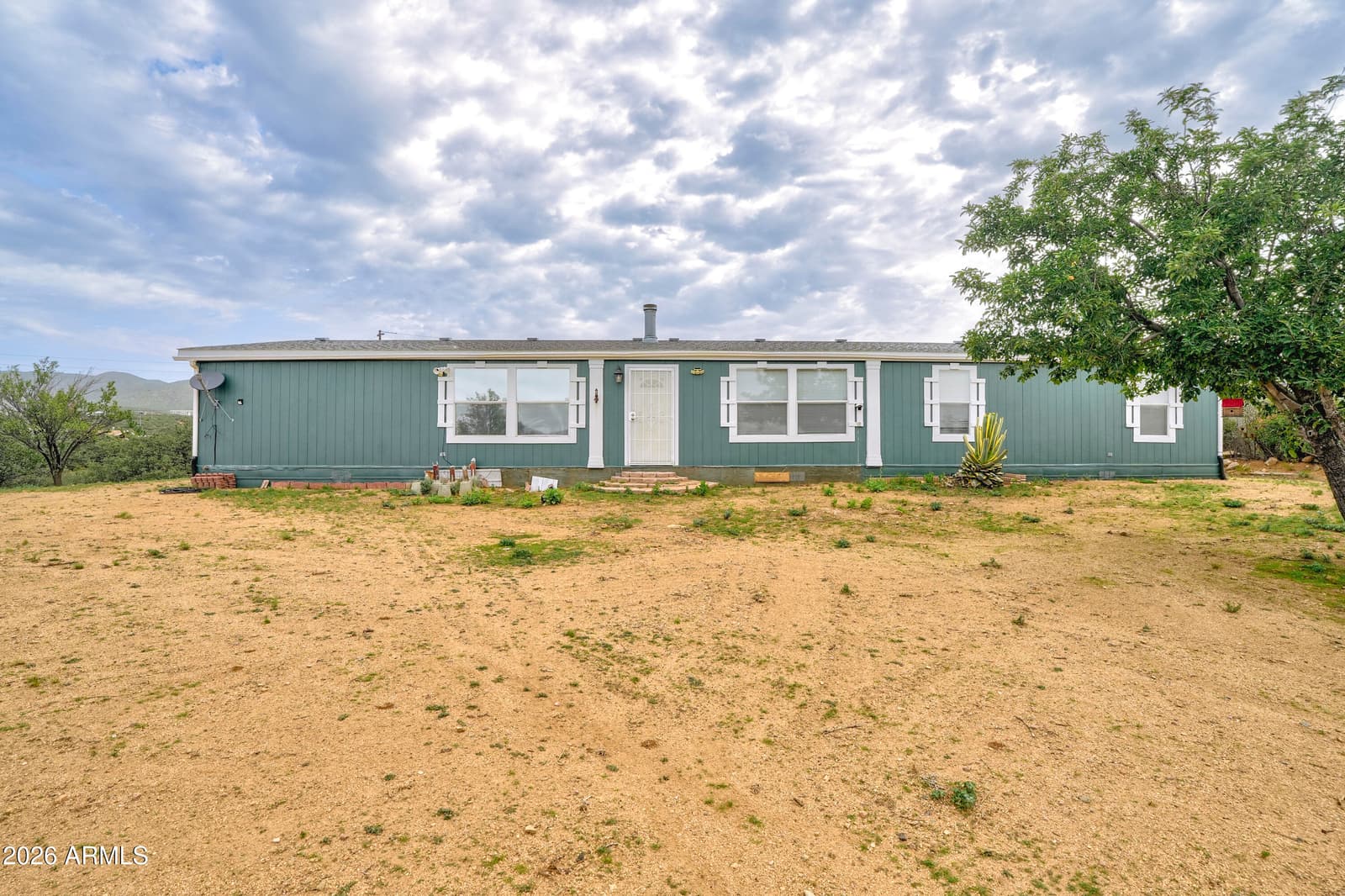 1075 N AMBASSADOR Road, Dewey, AZ 86327 — photo 4 of 50