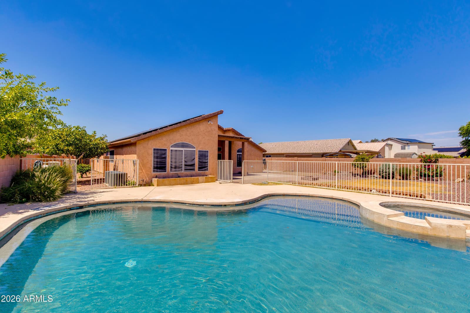 4209 W WAHALLA Lane, Glendale, AZ 85308 — photo 2 of 18