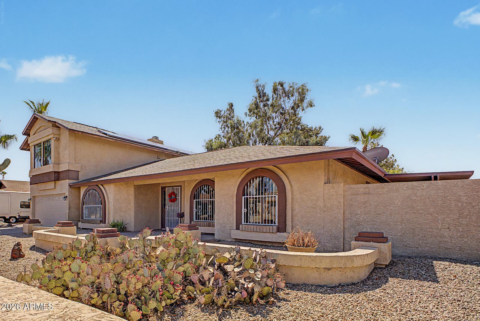 3165 W MARCONI Avenue, Phoenix, AZ 85053 — photo 4 of 60