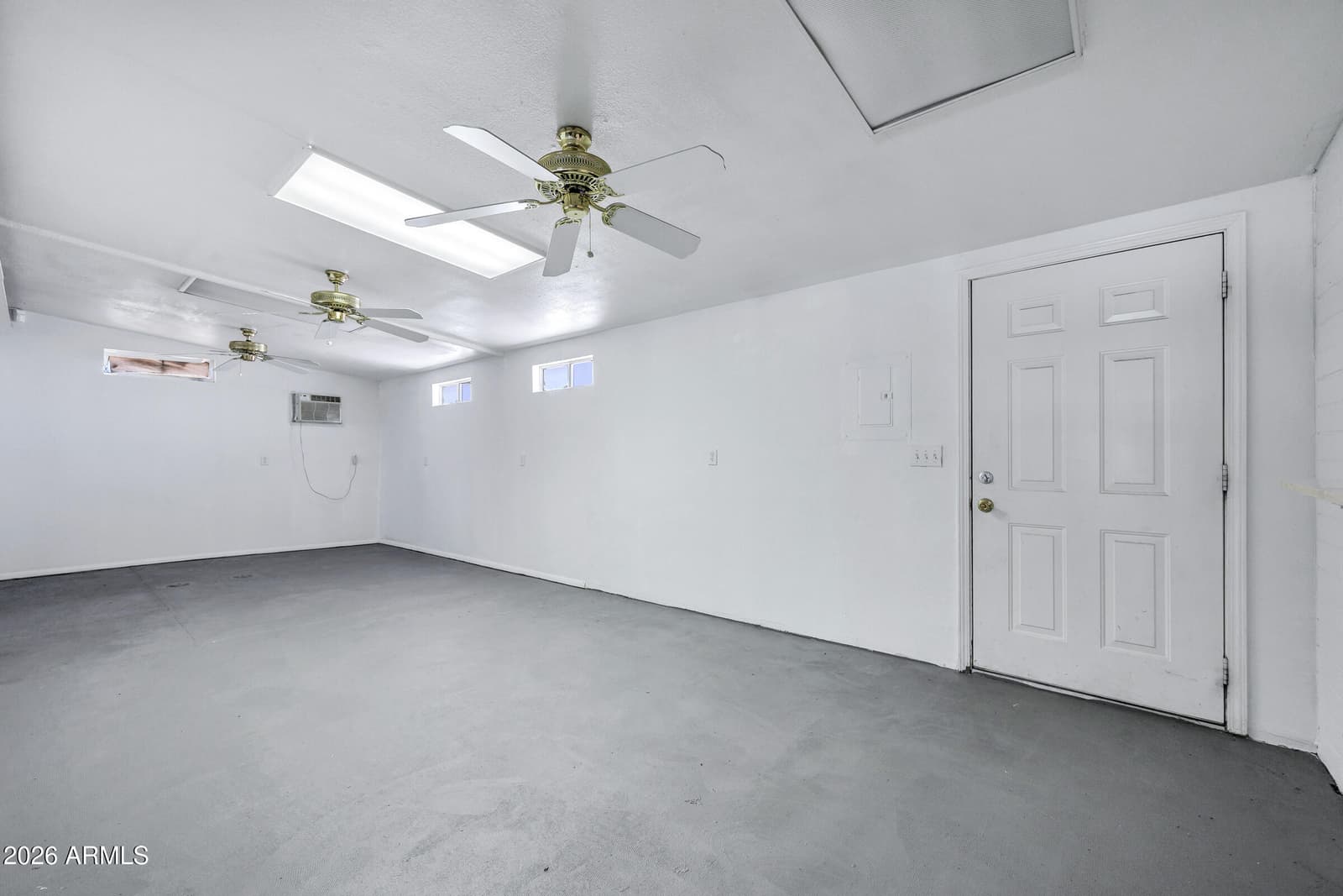 2901 W NORTHVIEW Avenue, Phoenix, AZ 85051 — photo 27 of 30