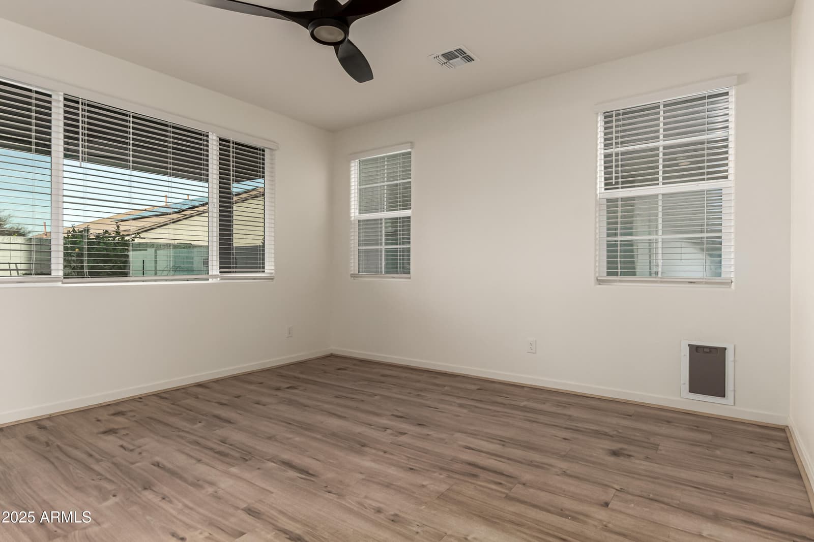 48 E Bates Street, Mesa, AZ 85201 — photo 6 of 30