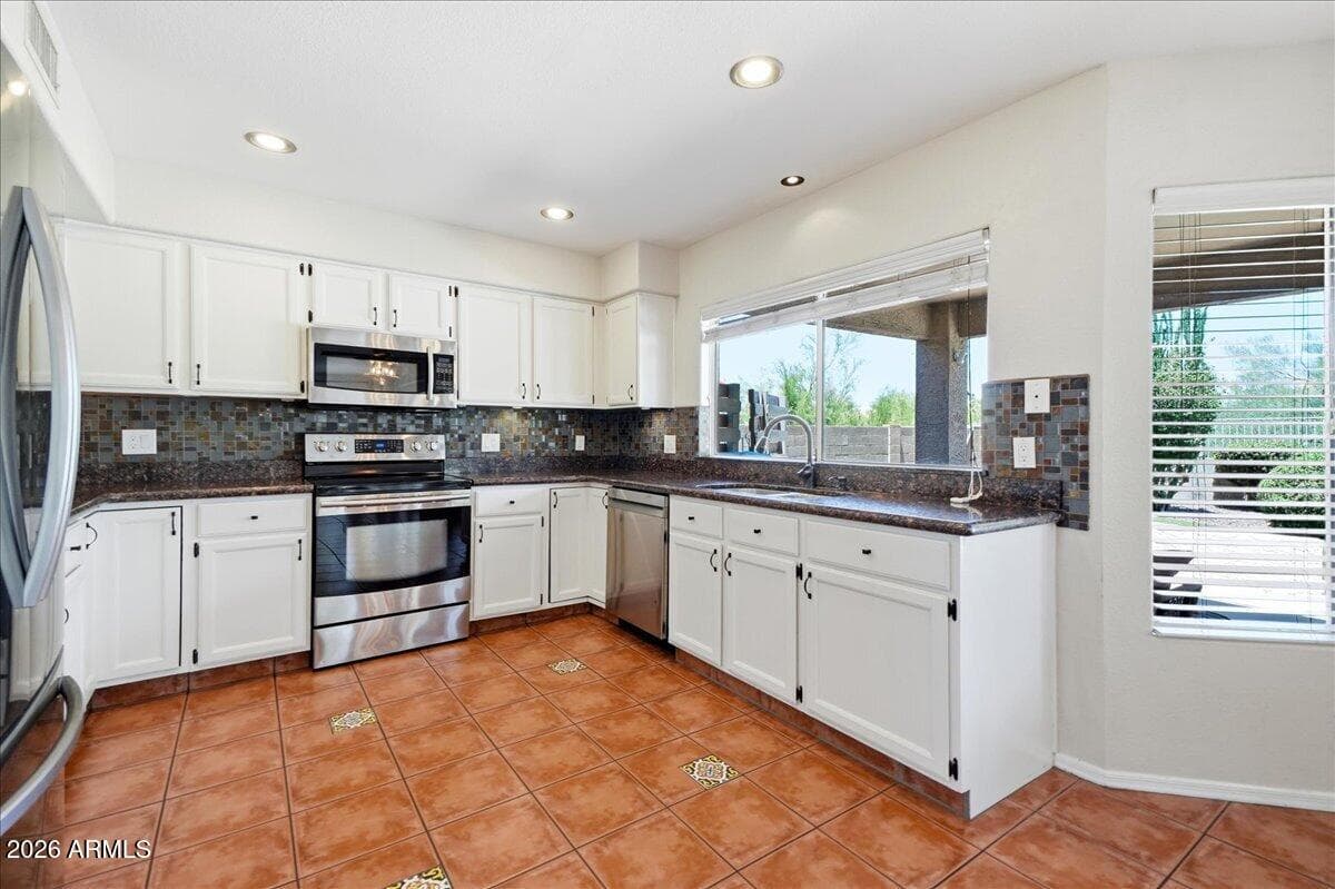 4124 E PALO BREA Lane, Cave Creek, AZ 85331 — photo 11 of 64