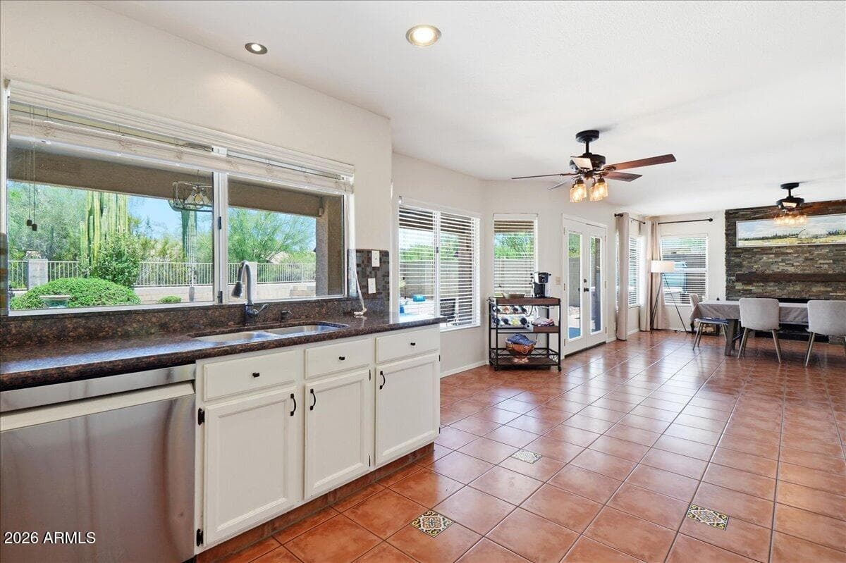 4124 E PALO BREA Lane, Cave Creek, AZ 85331 — photo 16 of 64