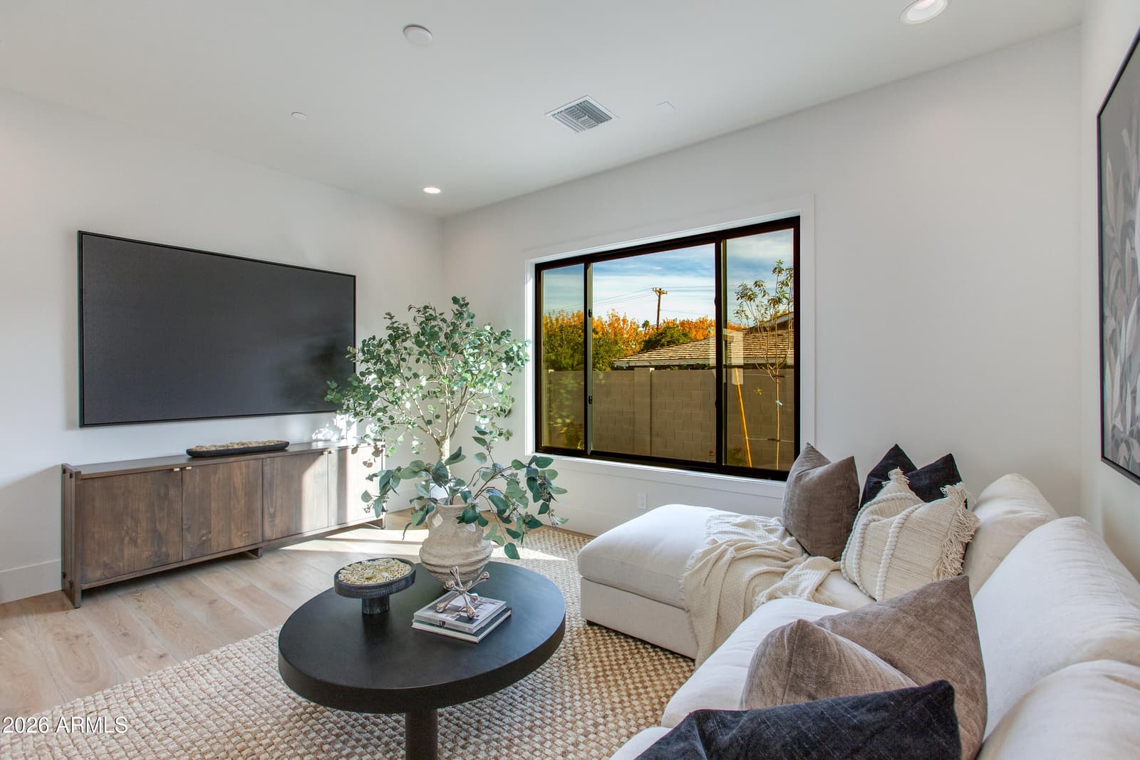 6915 E Jenan Drive, Scottsdale, AZ 85254 — photo 11 of 18