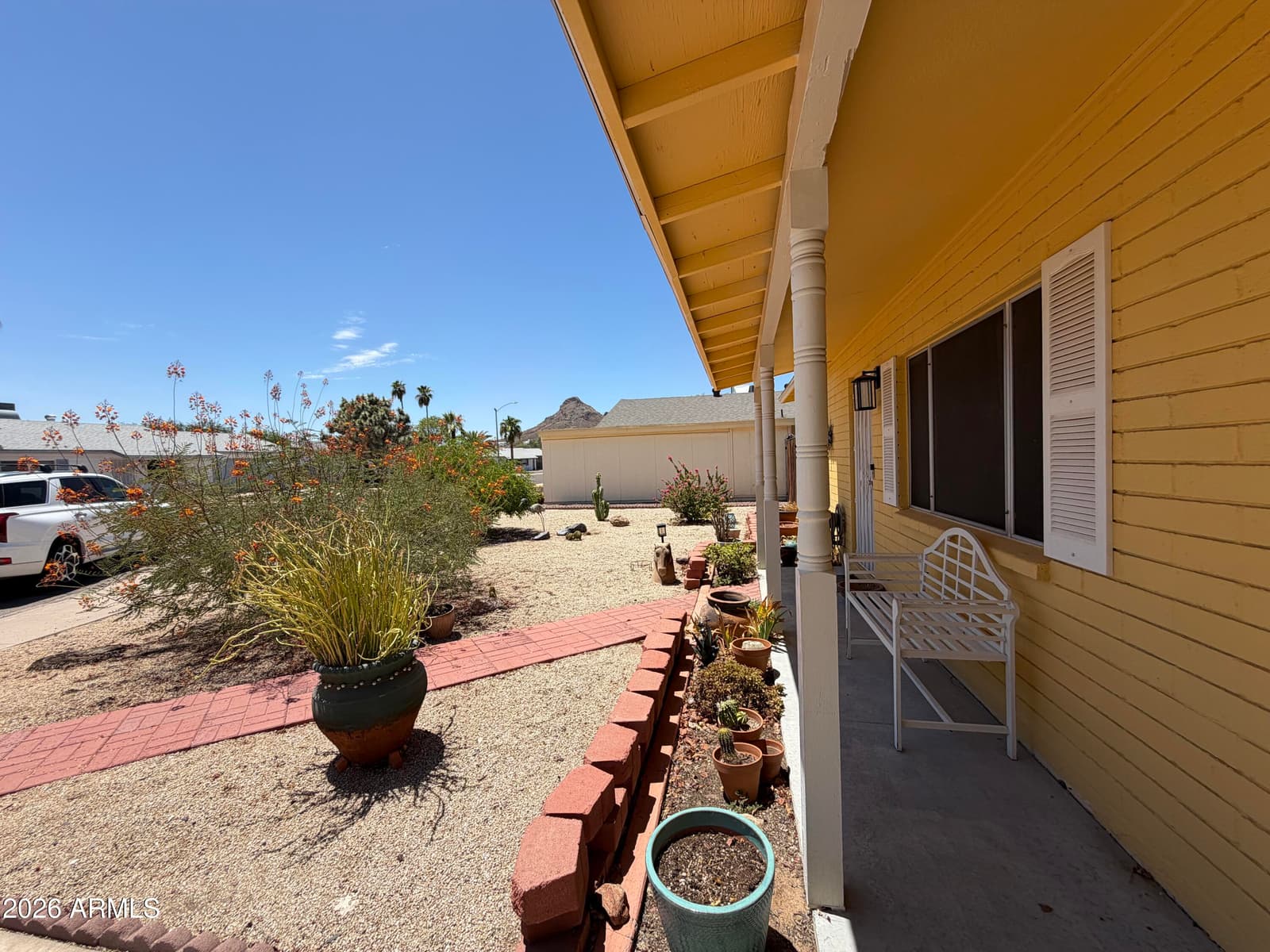 2354 E BETTY ELYSE Lane, Phoenix, AZ 85022 — photo 23 of 27