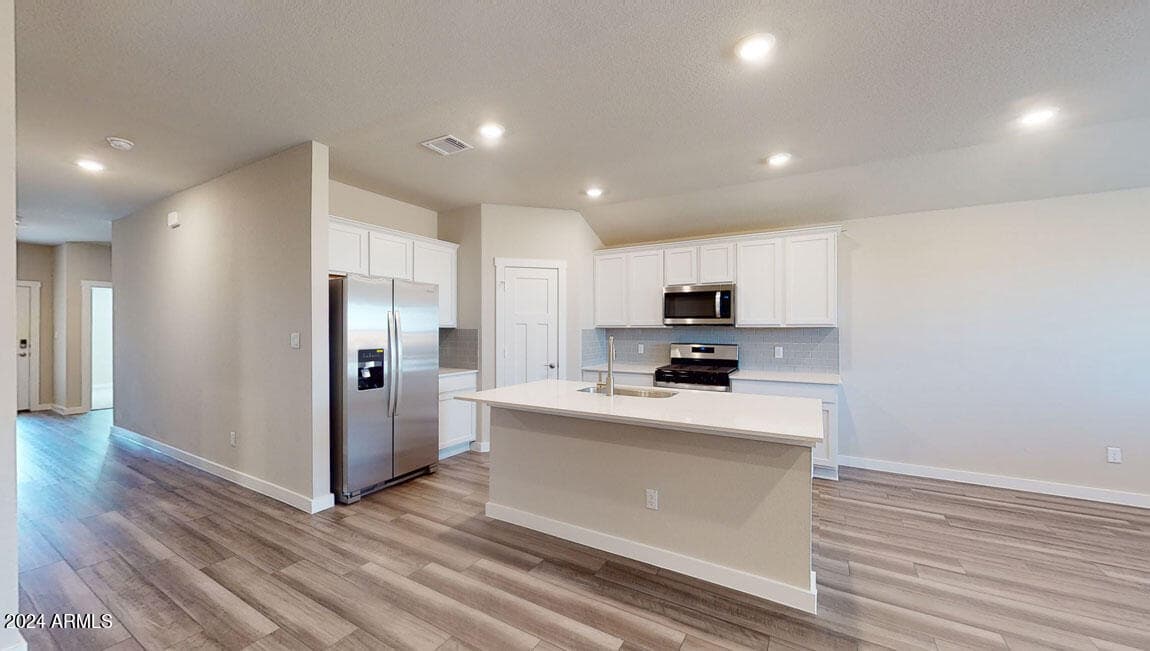 2824 W Sable Avenue, Apache Junction, AZ 85120 — photo 9 of 29