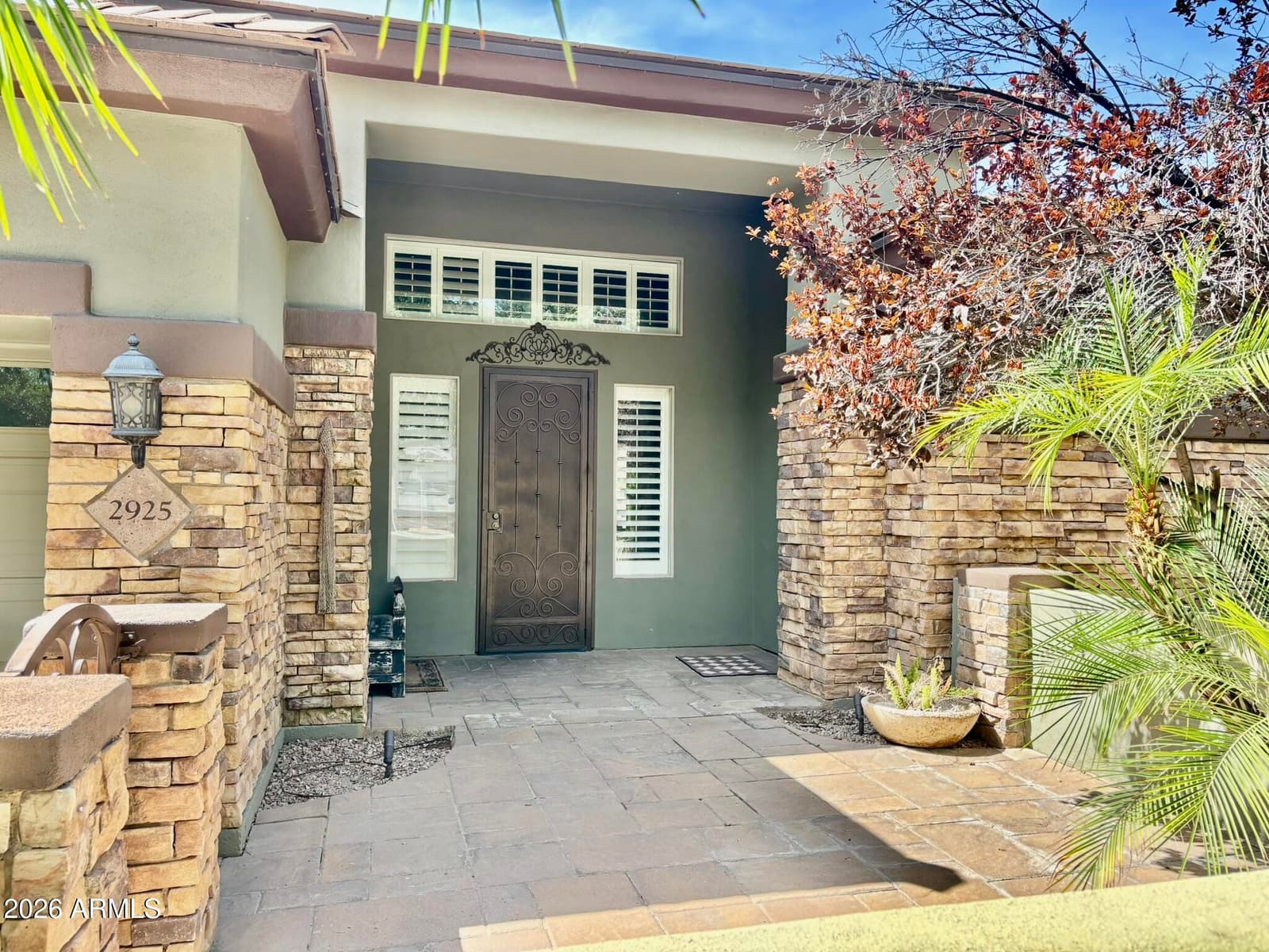2925 E MARLENE Drive, Gilbert, AZ 85296 — photo 5 of 58