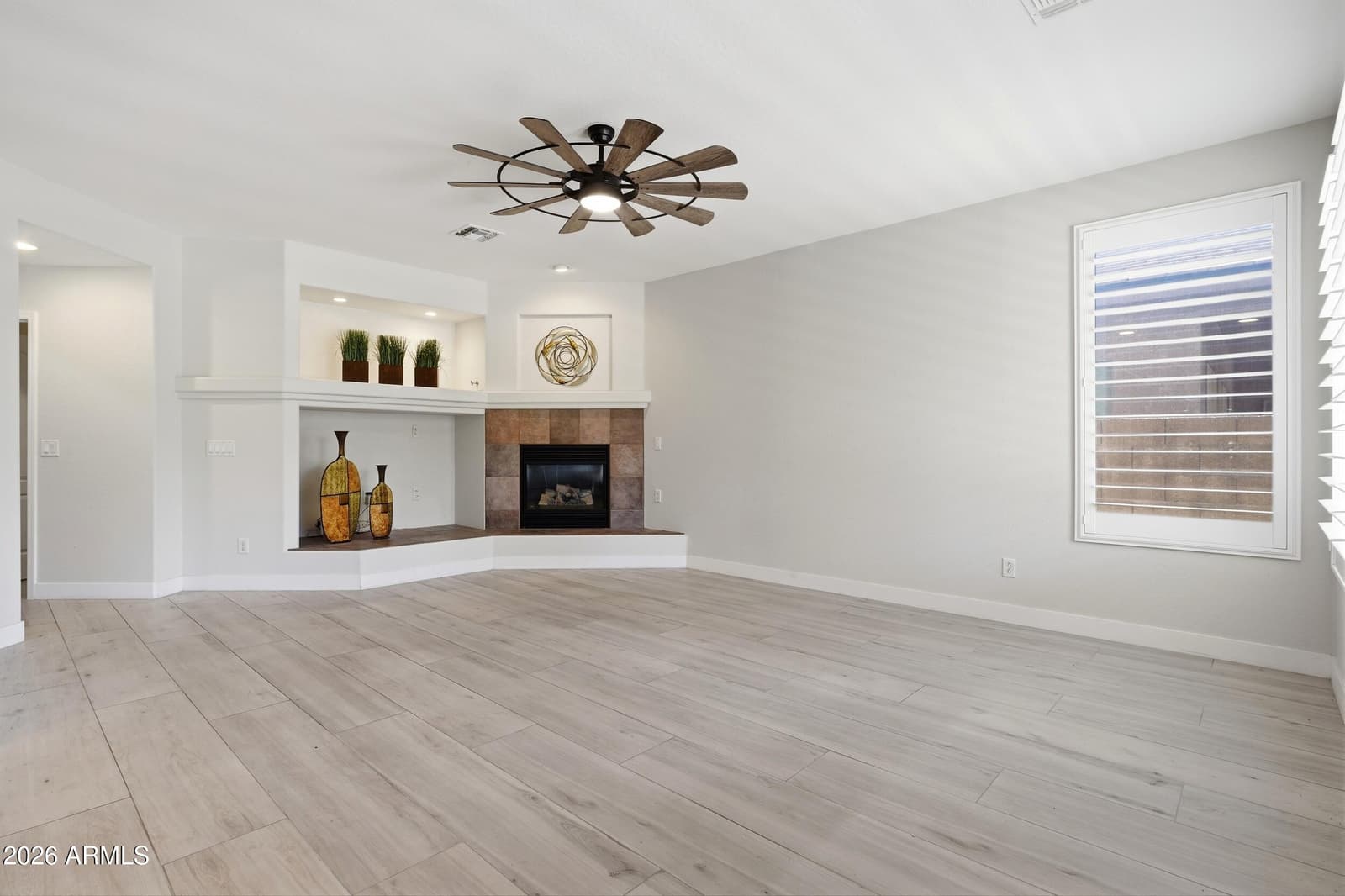 26808 N 64TH Lane, Phoenix, AZ 85083 — photo 10 of 32